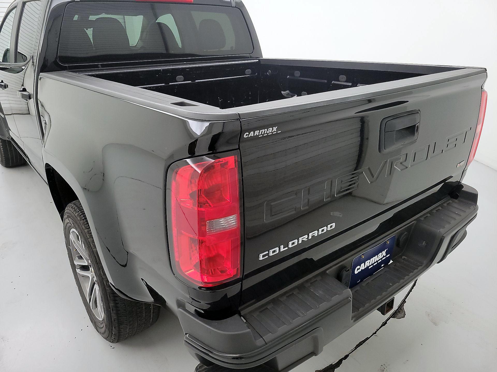 Thumbnail: 2022 Chevrolet Colorado - 20