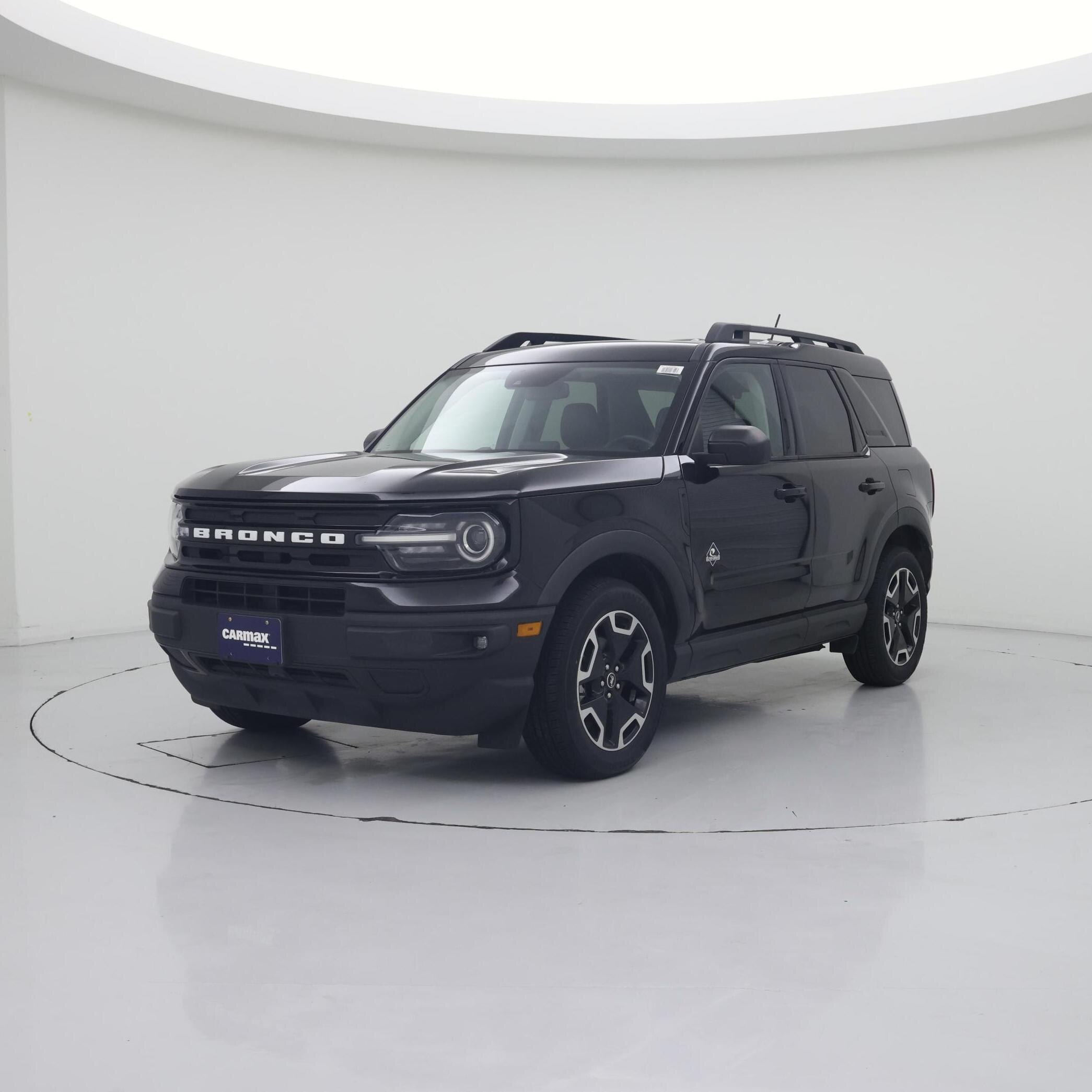 Thumbnail: 2023 Ford Bronco Sport - 4