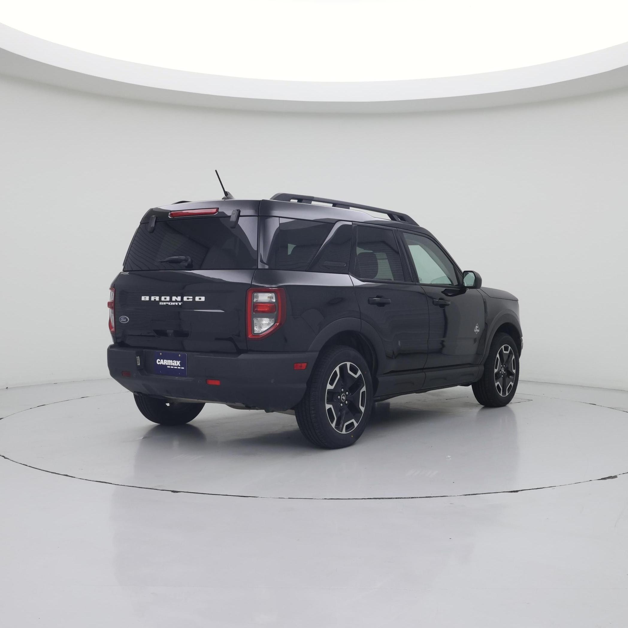 Thumbnail: 2023 Ford Bronco Sport - 8