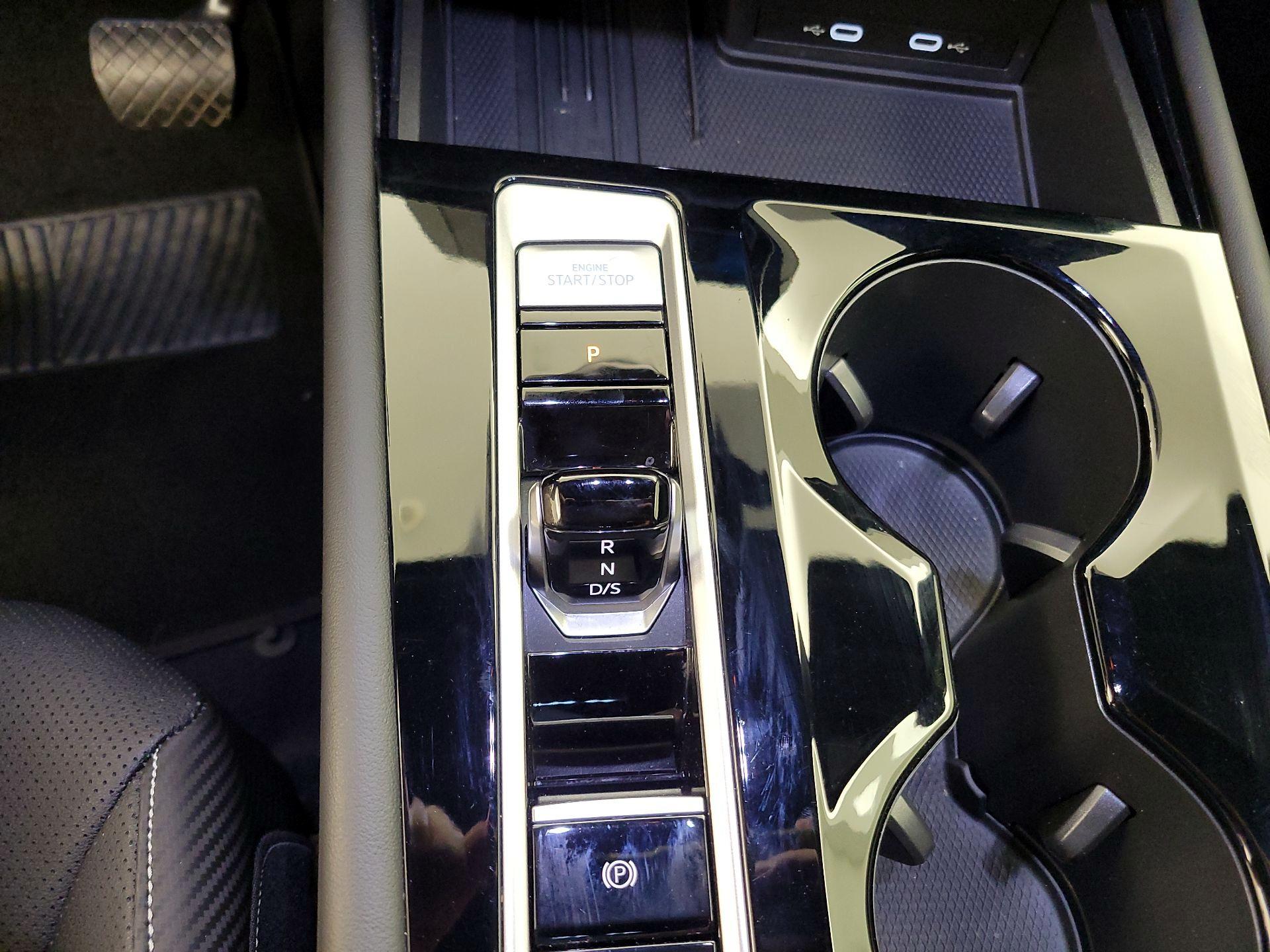 Thumbnail: 2025 Volkswagen Atlas - 17