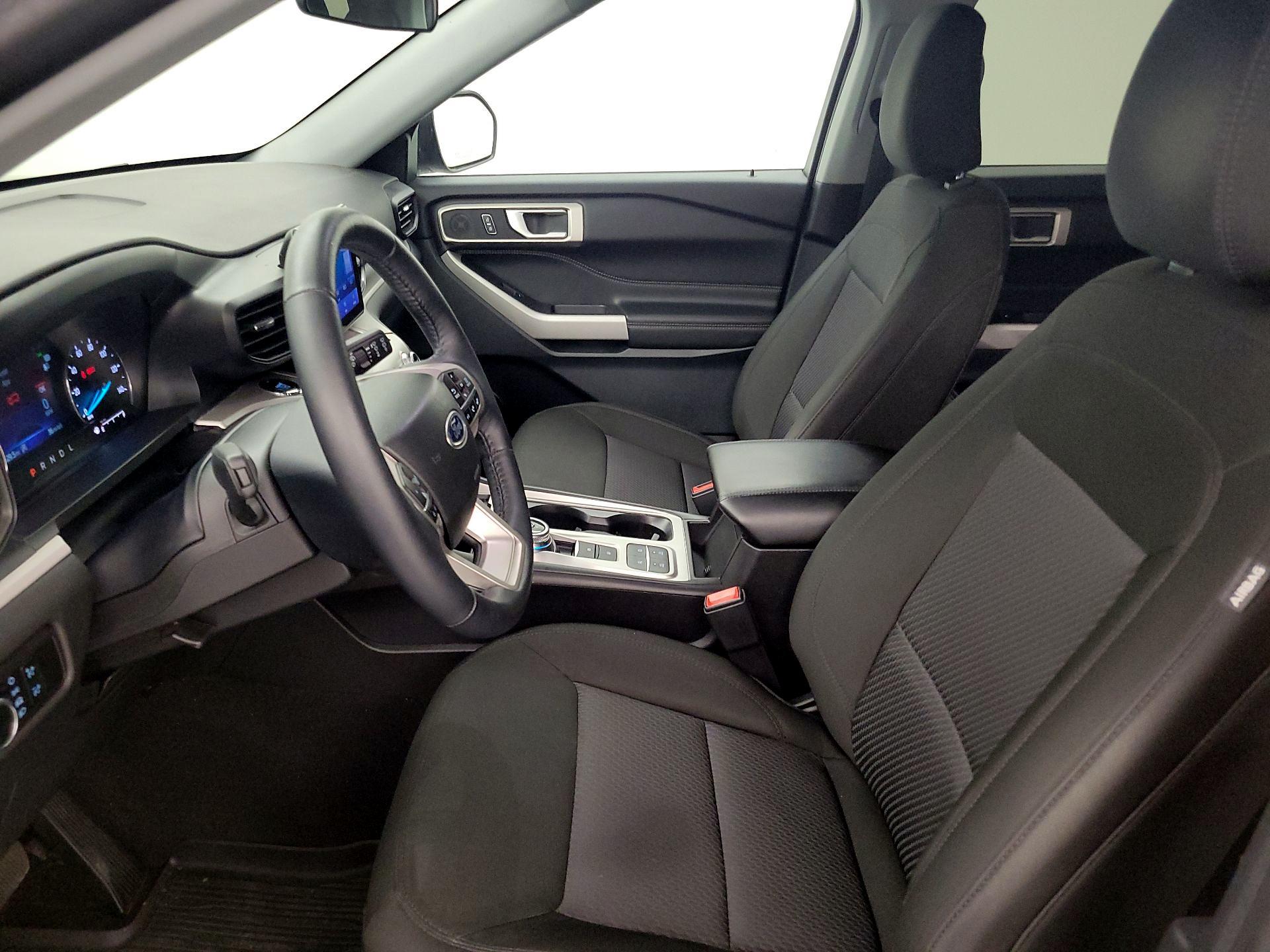 Thumbnail: 2023 Ford Explorer - 11