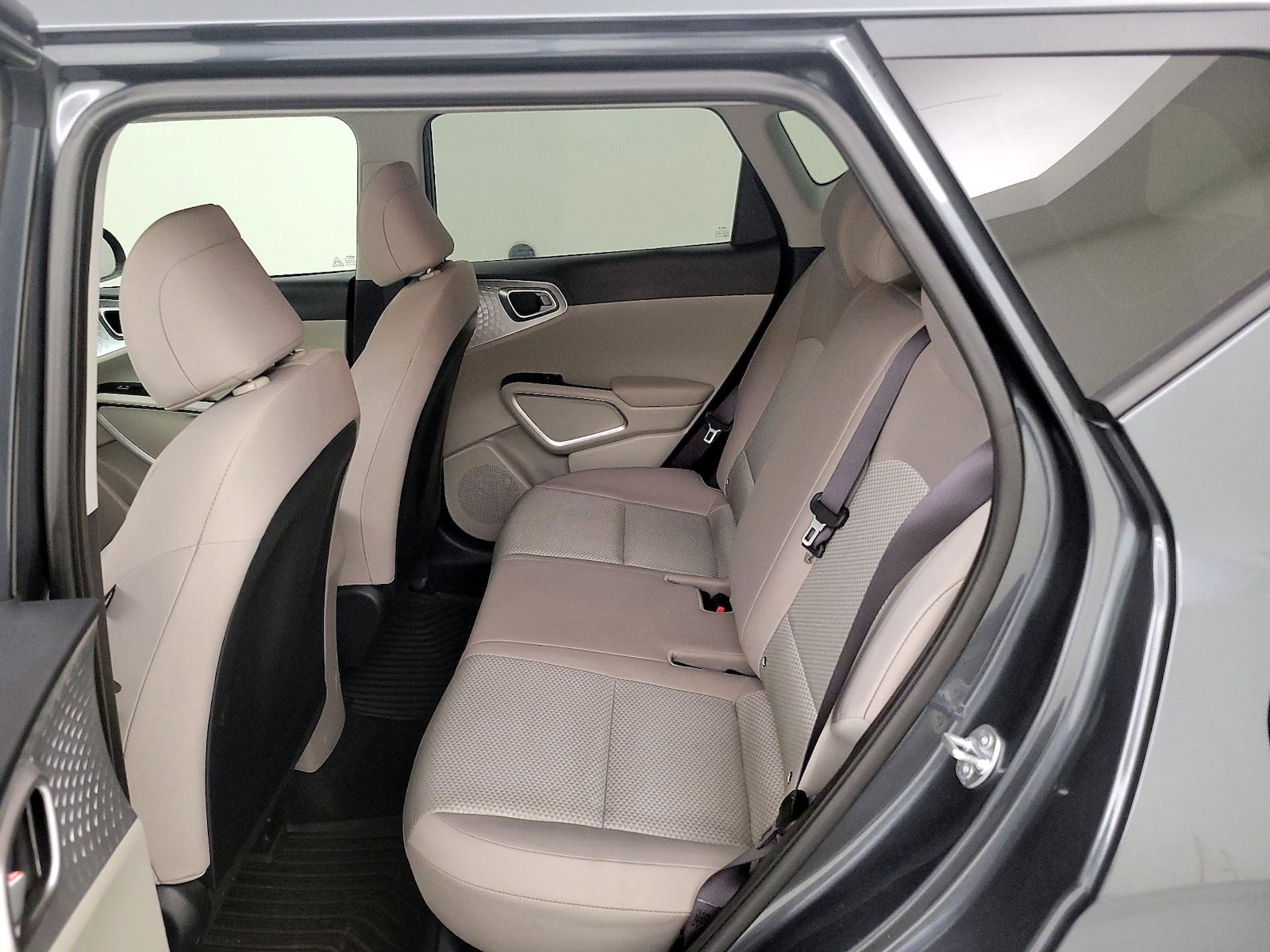 2025 Kia Soul LX - Photo 20