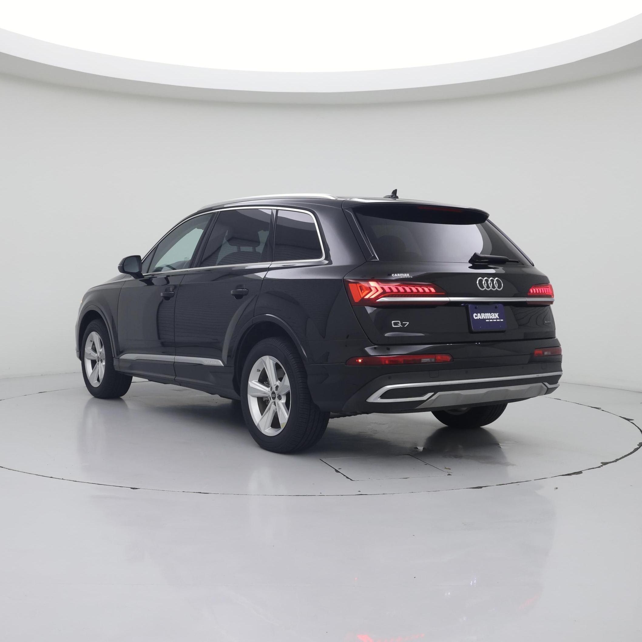 Thumbnail: 2023 Audi Q7 - 2