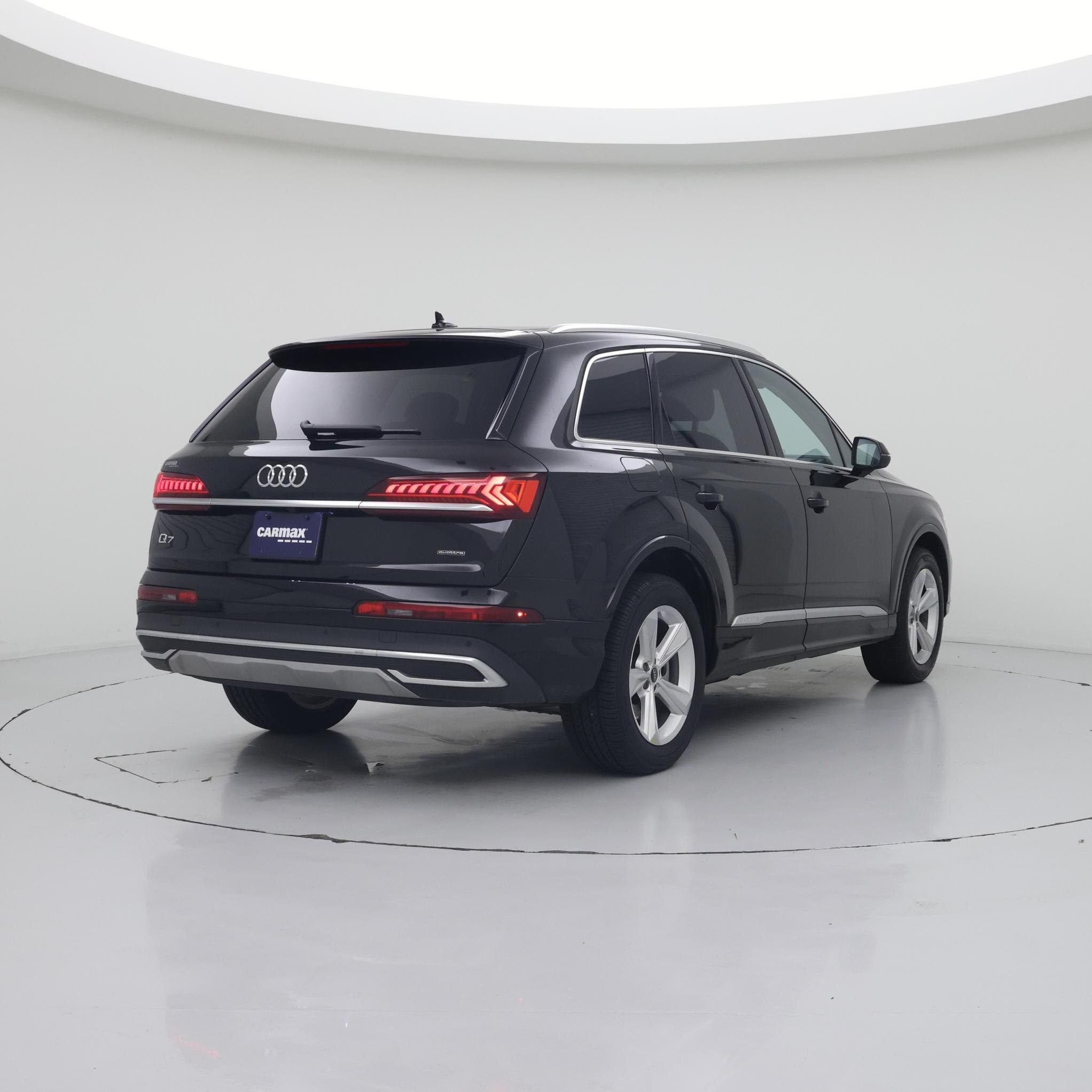 Thumbnail: 2023 Audi Q7 - 8