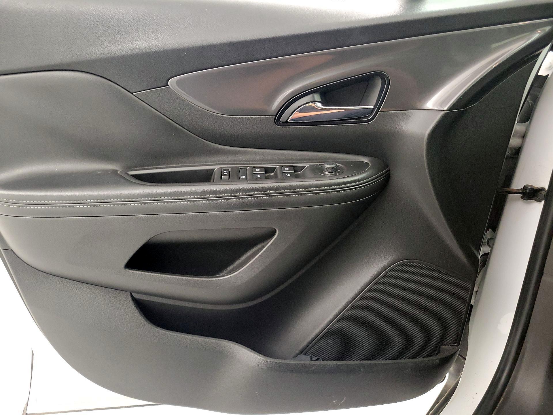 Thumbnail: 2021 Buick Encore - 12