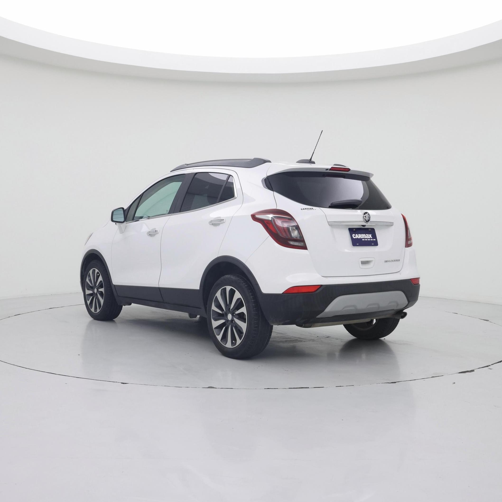 Thumbnail: 2021 Buick Encore - 2