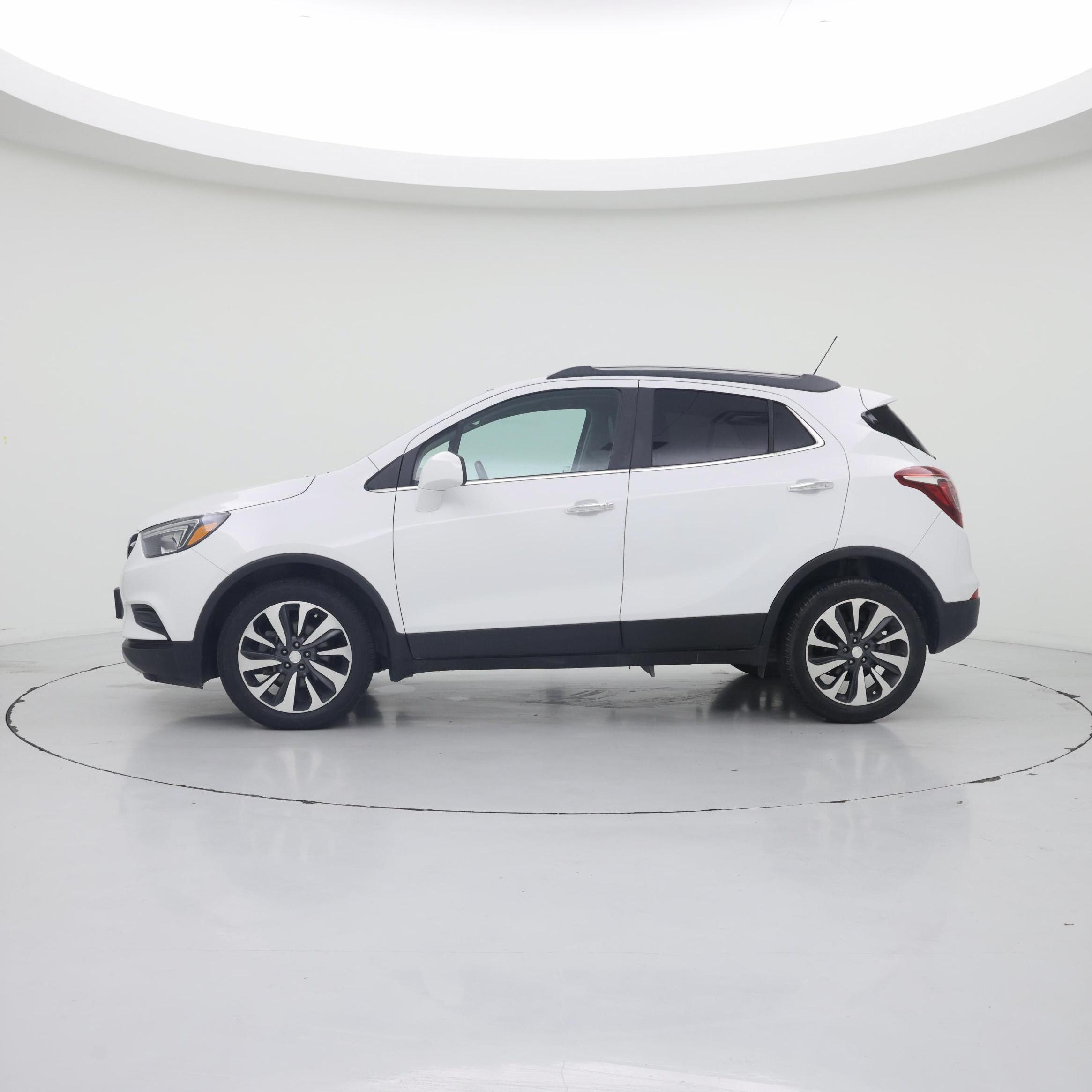 Thumbnail: 2021 Buick Encore - 3