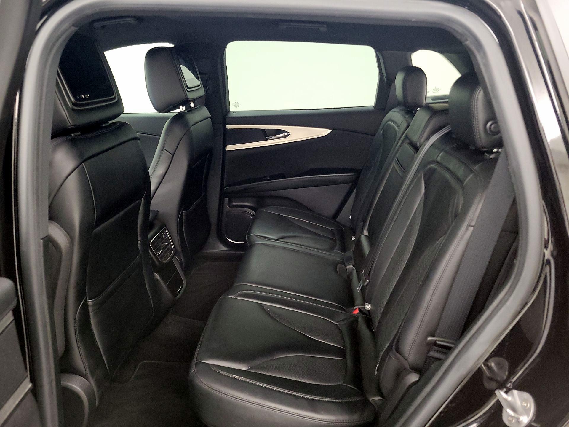 Thumbnail: 2020 Lincoln Nautilus - 20