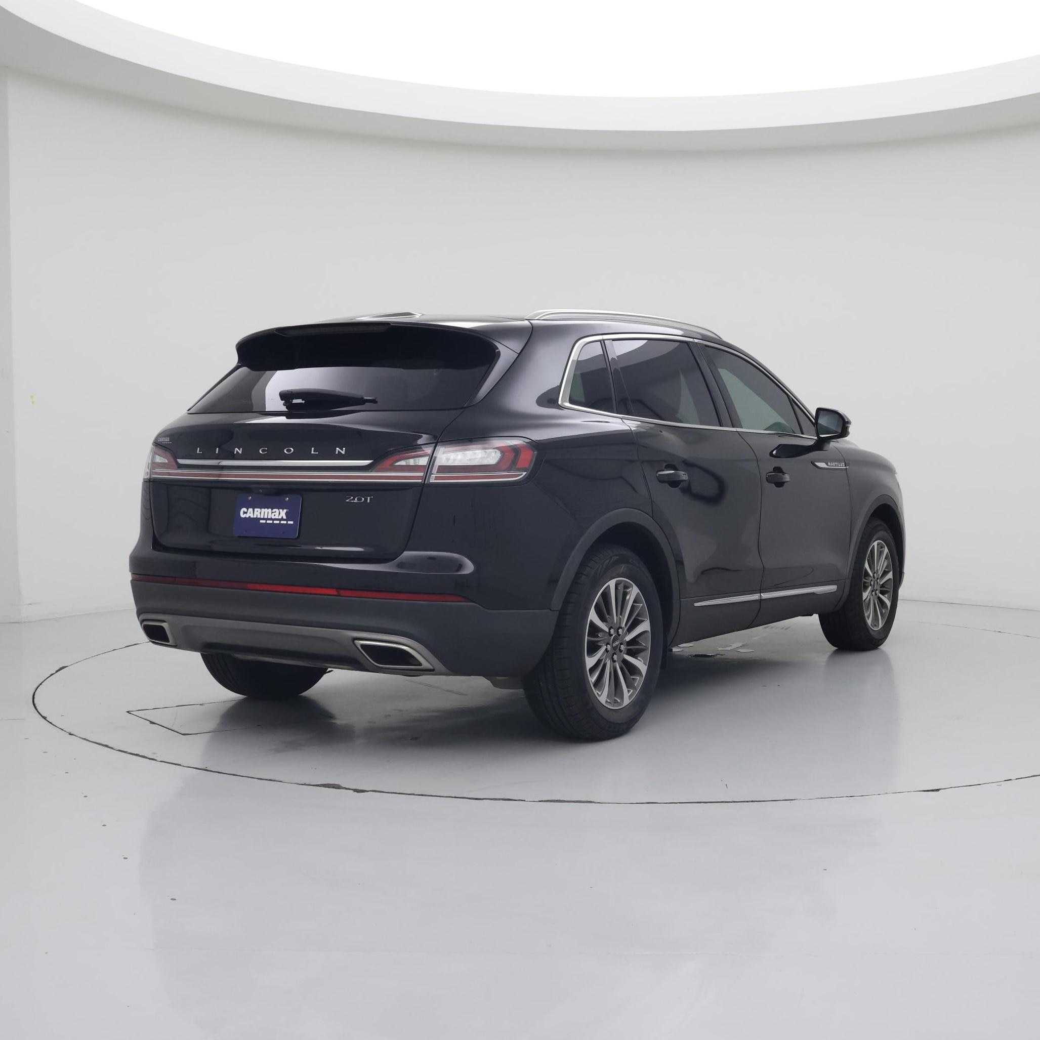 Thumbnail: 2020 Lincoln Nautilus - 8