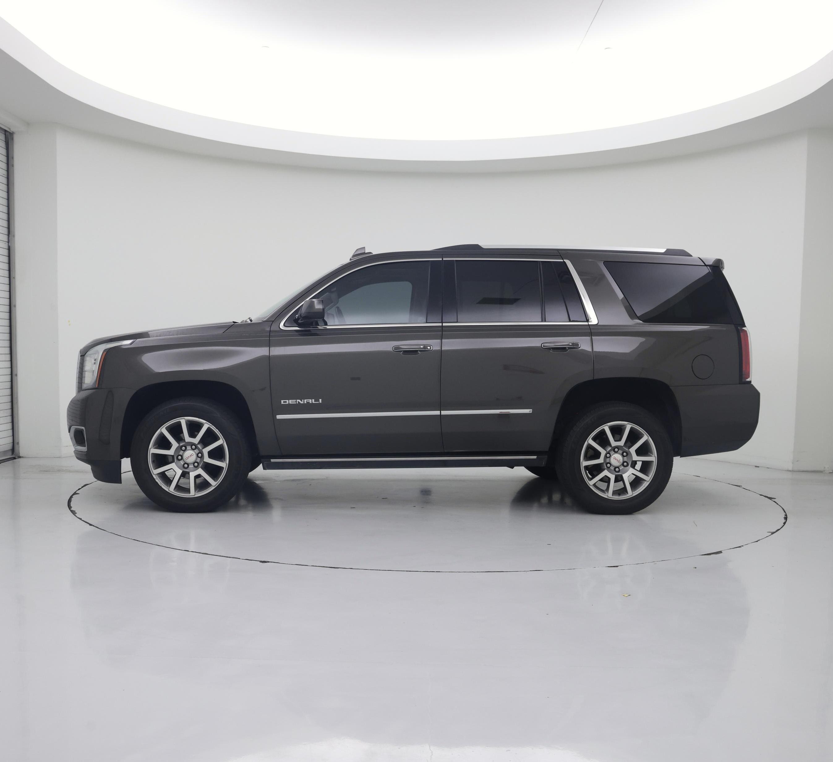 Thumbnail: 2020 GMC Yukon - 3