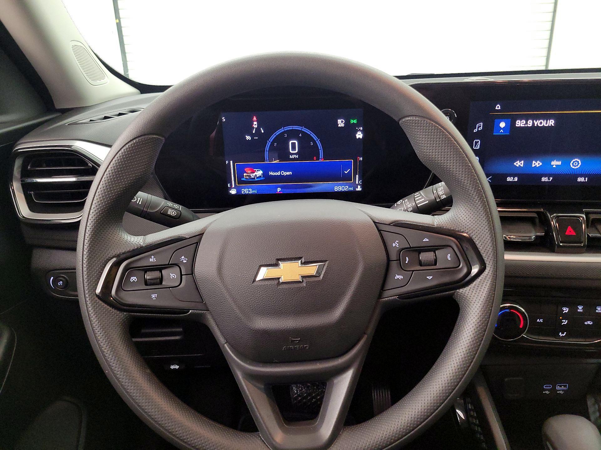 Thumbnail: 2025 Chevrolet TrailBlazer - 10