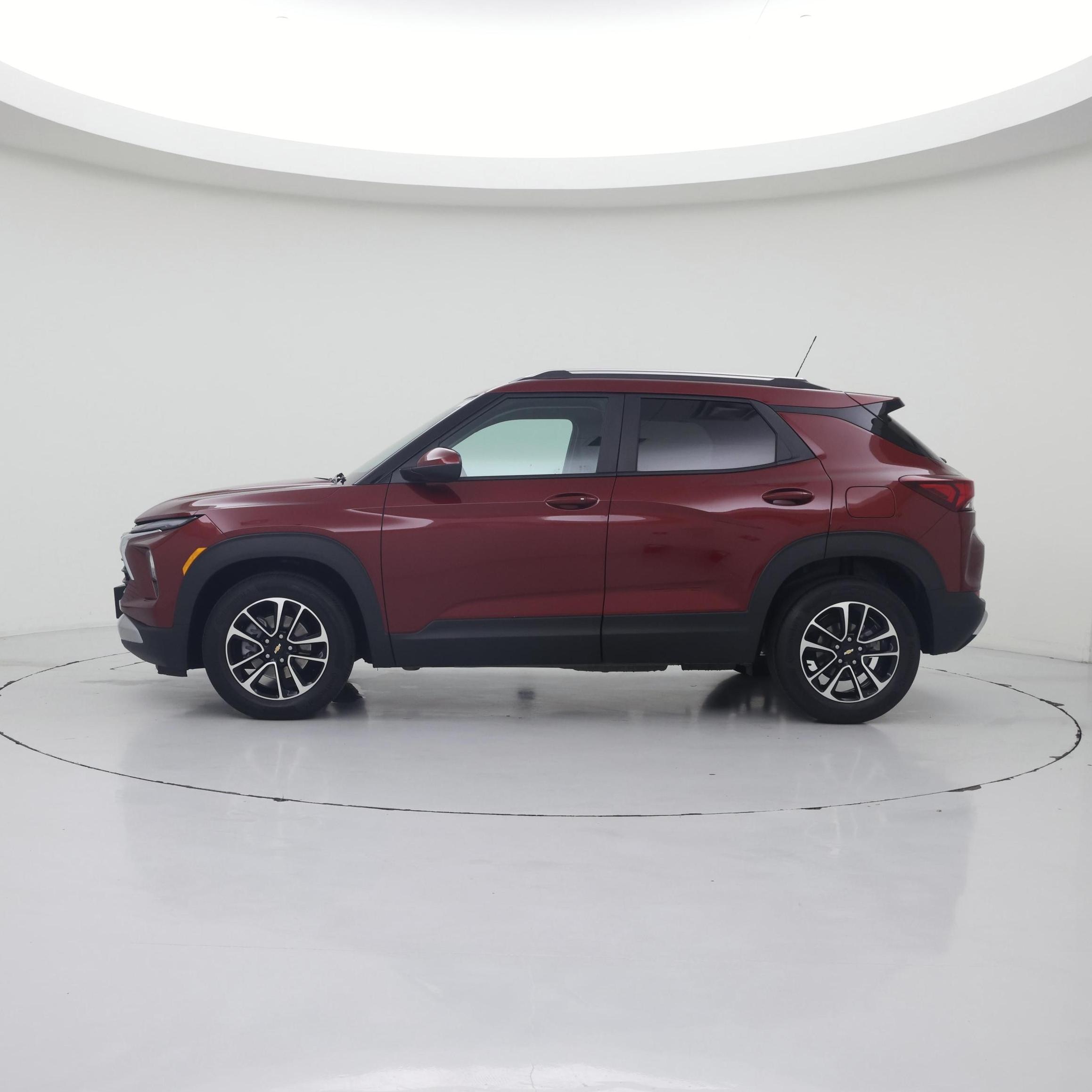 Thumbnail: 2025 Chevrolet TrailBlazer - 3