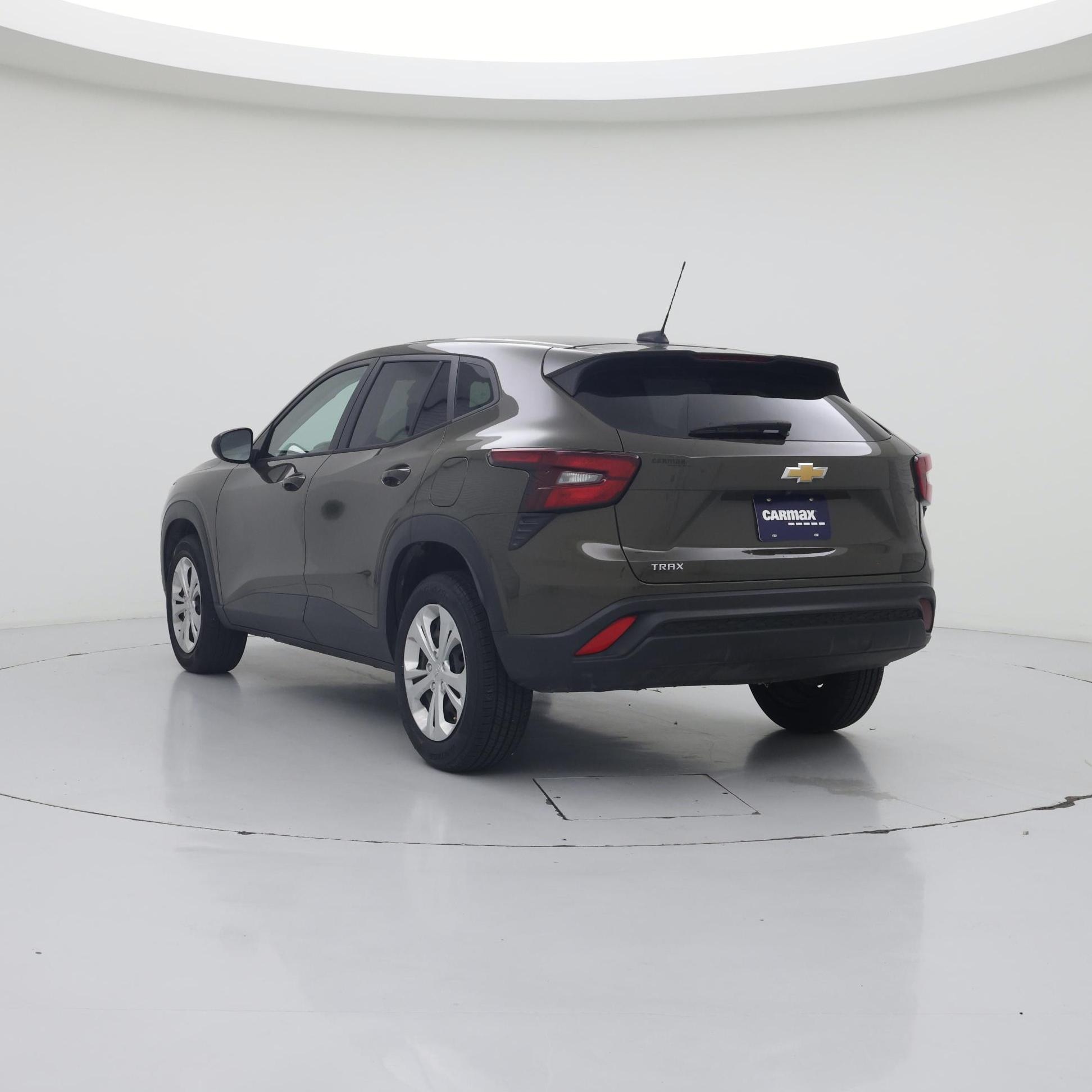 Thumbnail: 2024 Chevrolet Trax - 2