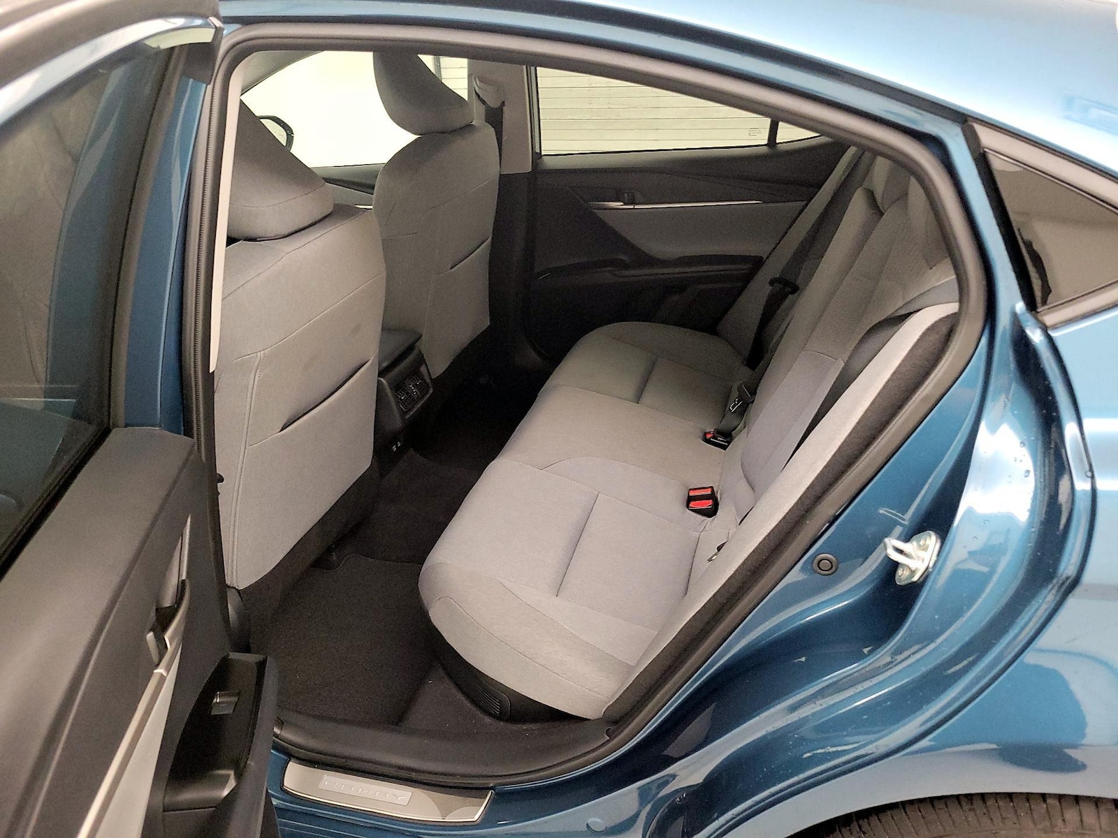 2026 Toyota Camry LE - Photo 20