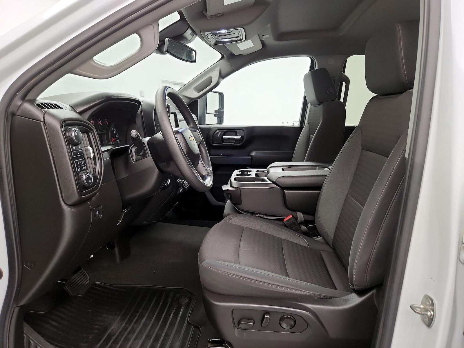 2024 Chevrolet Silverado 2500HD Custom - Photo 12