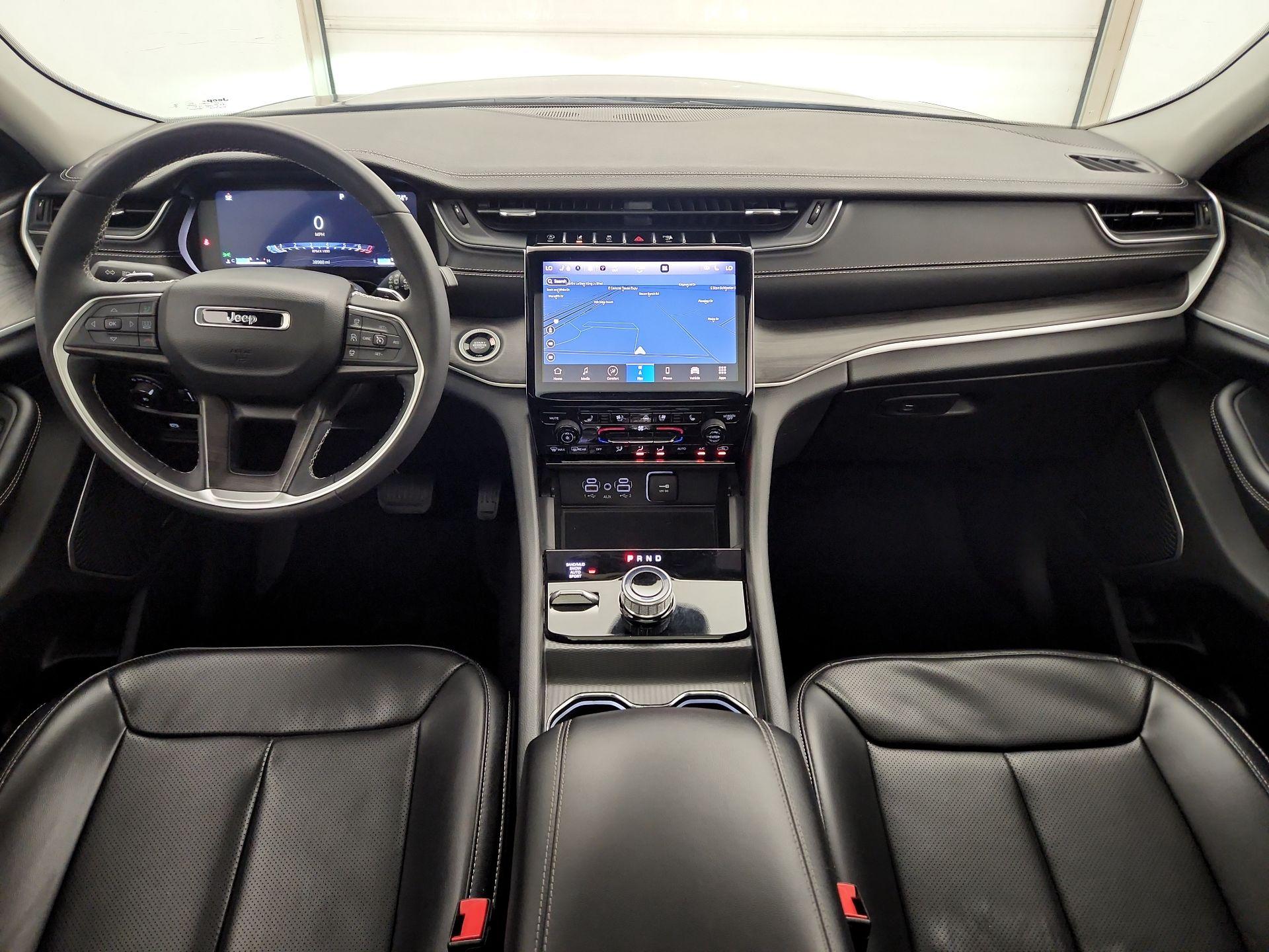 Thumbnail: 2023 Jeep Grand Cherokee L - 9