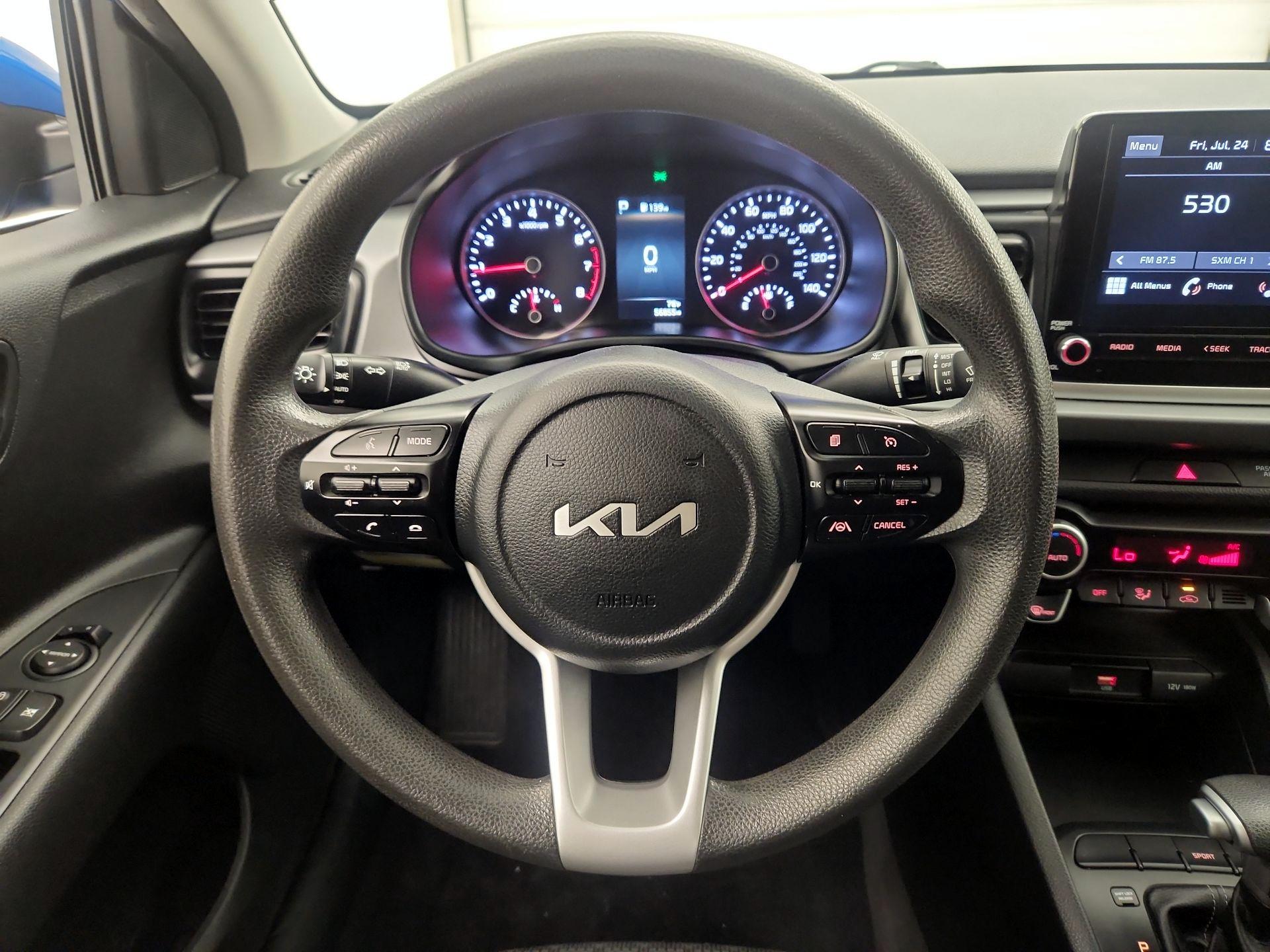 Thumbnail: 2023 Kia Rio - 10