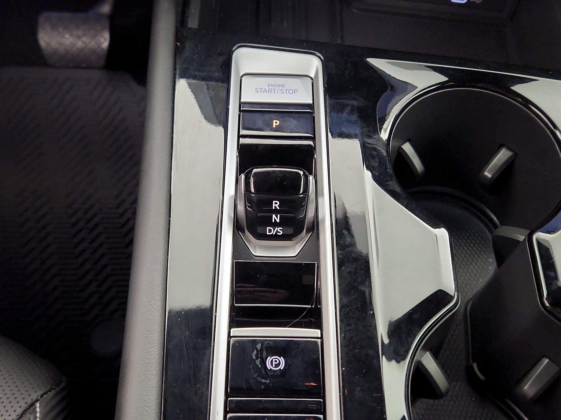 Thumbnail: 2025 Volkswagen Atlas - 17