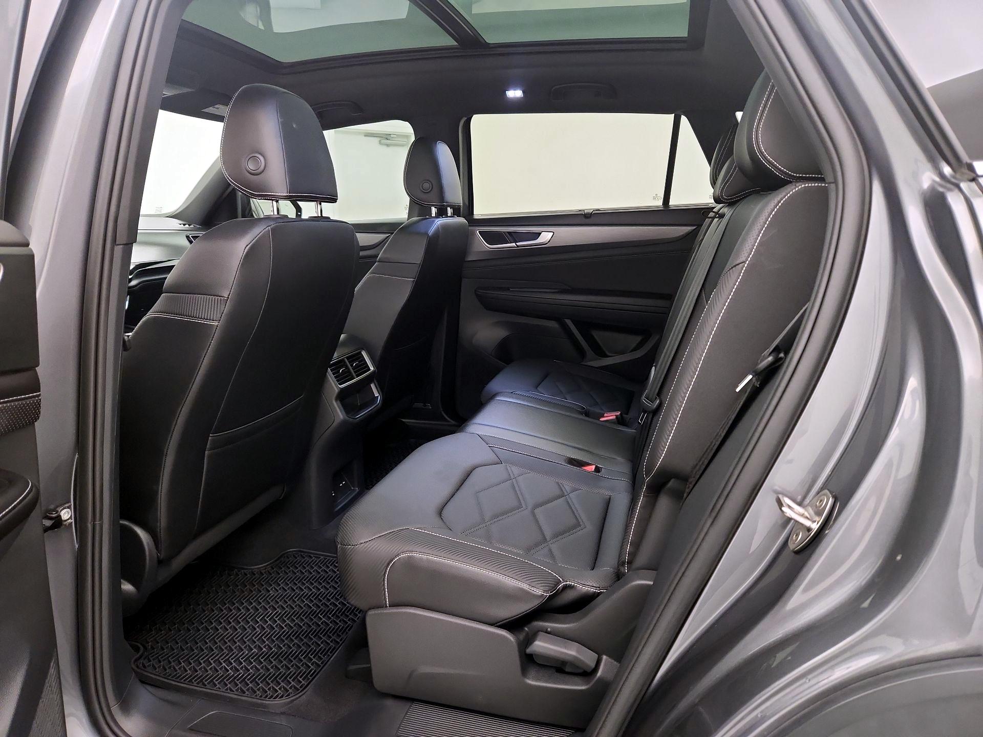 Thumbnail: 2025 Volkswagen Atlas - 20