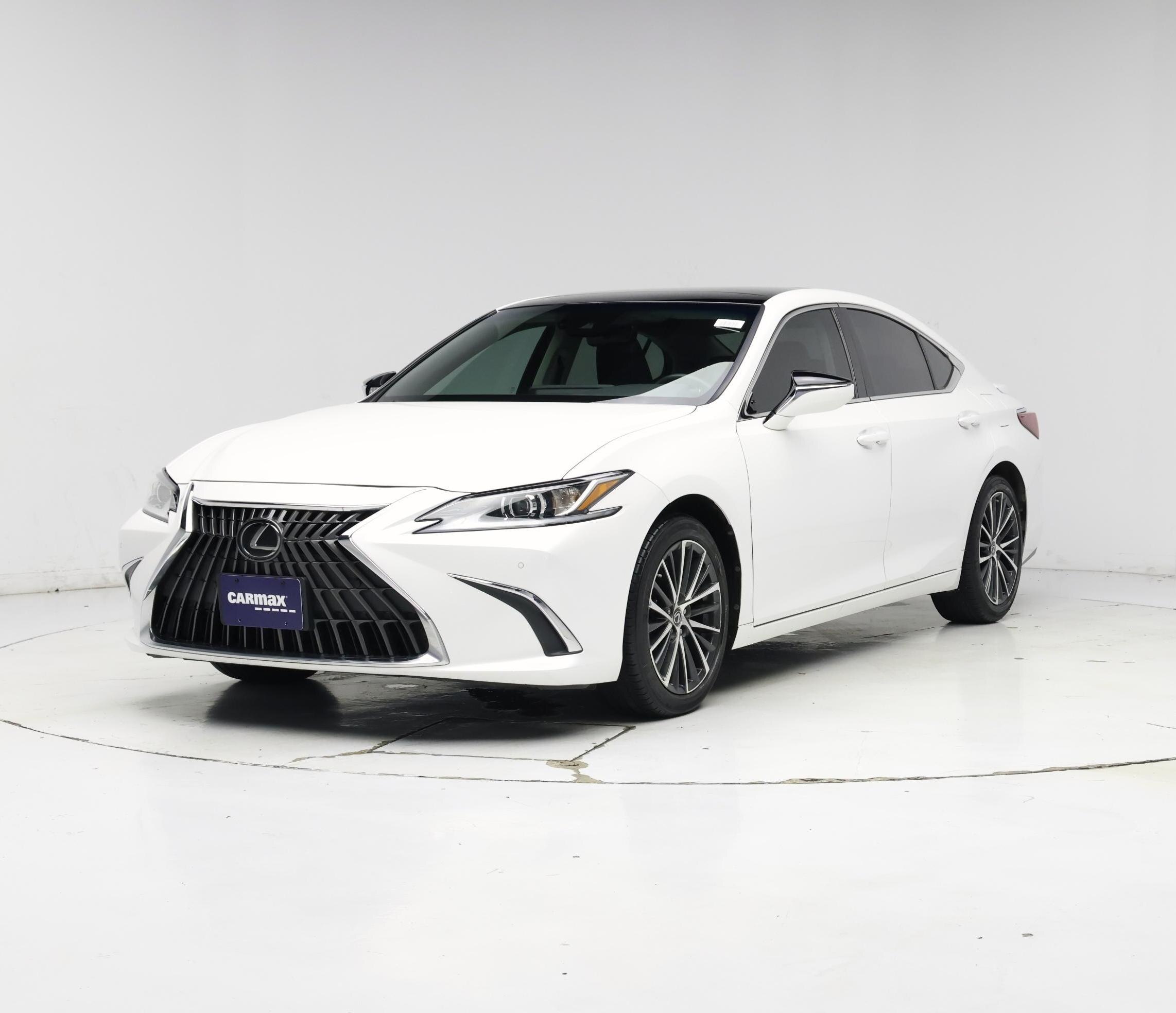 Thumbnail: 2023 Lexus ES - 4