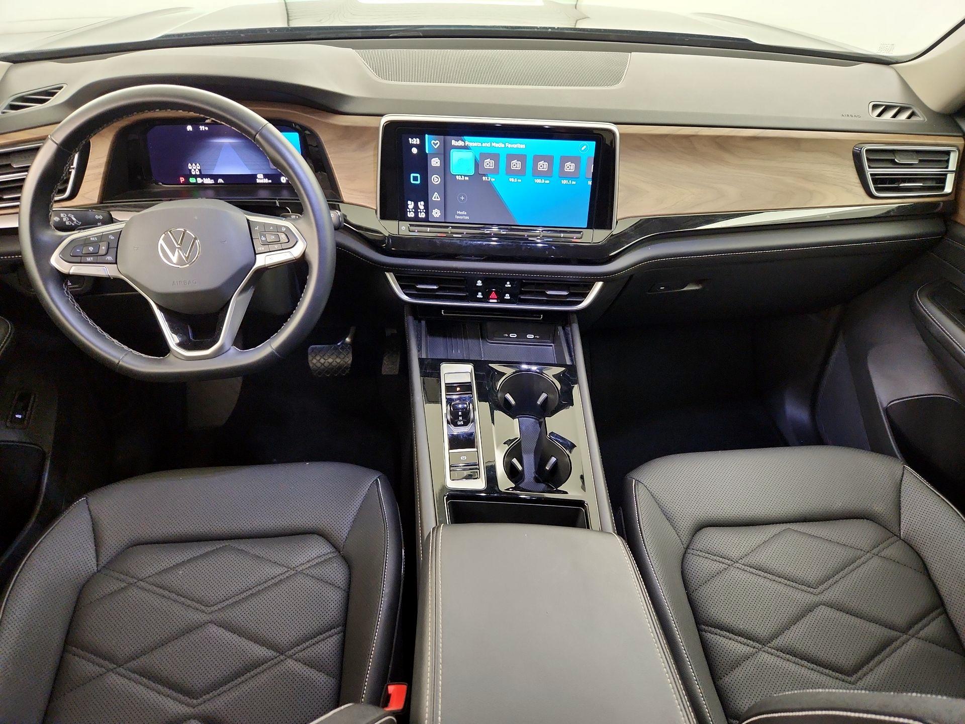 Thumbnail: 2025 Volkswagen Atlas - 9
