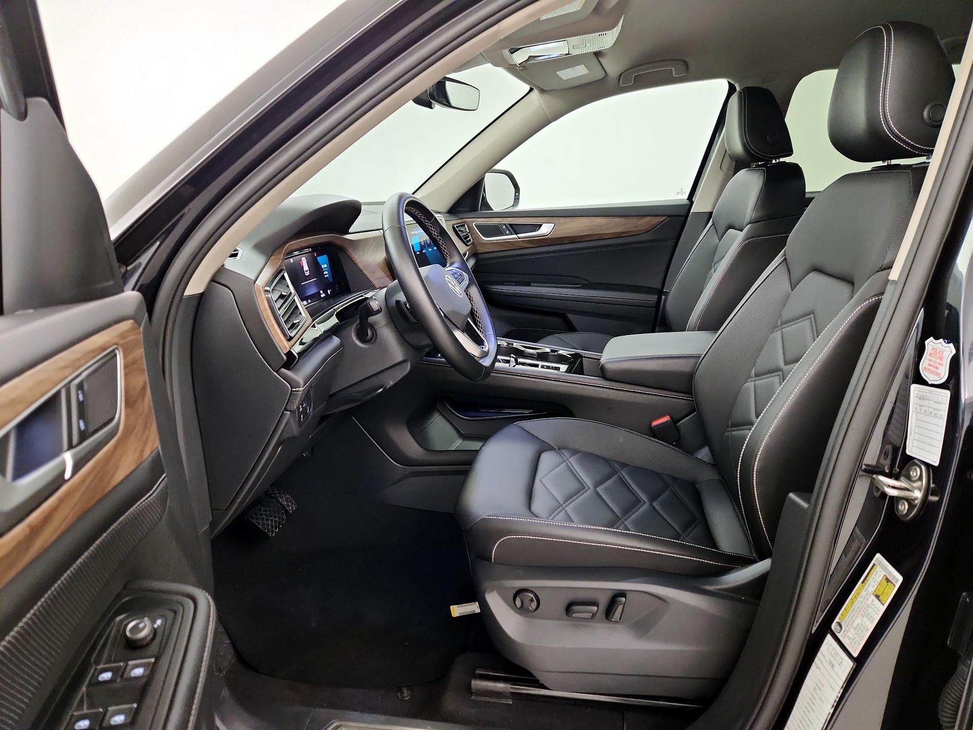 Thumbnail: 2025 Volkswagen Atlas - 11