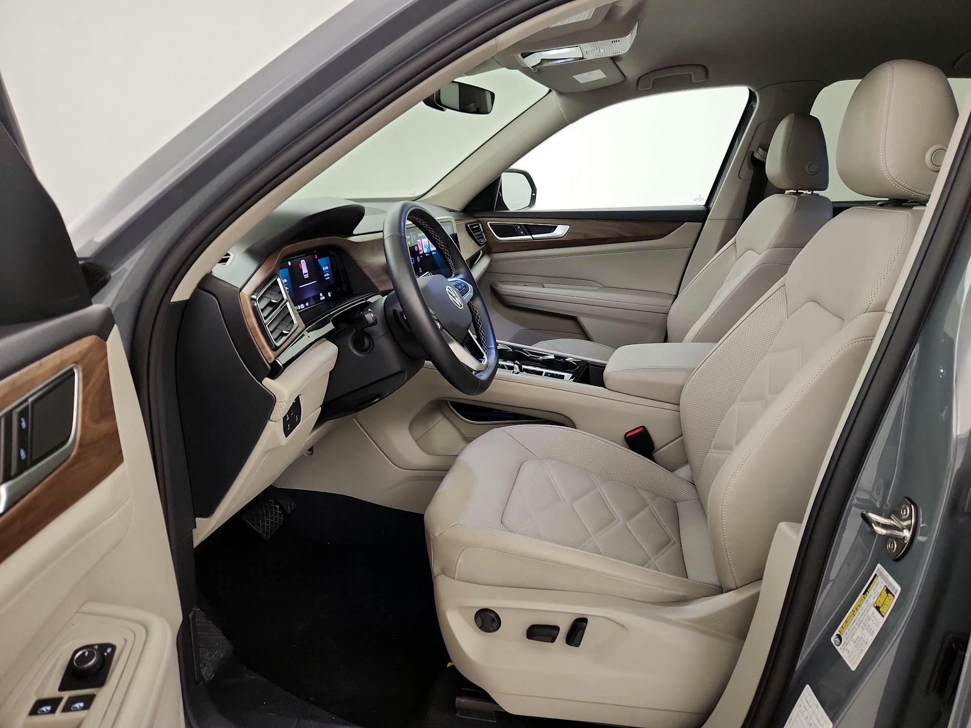 Thumbnail: 2025 Volkswagen Atlas - 11