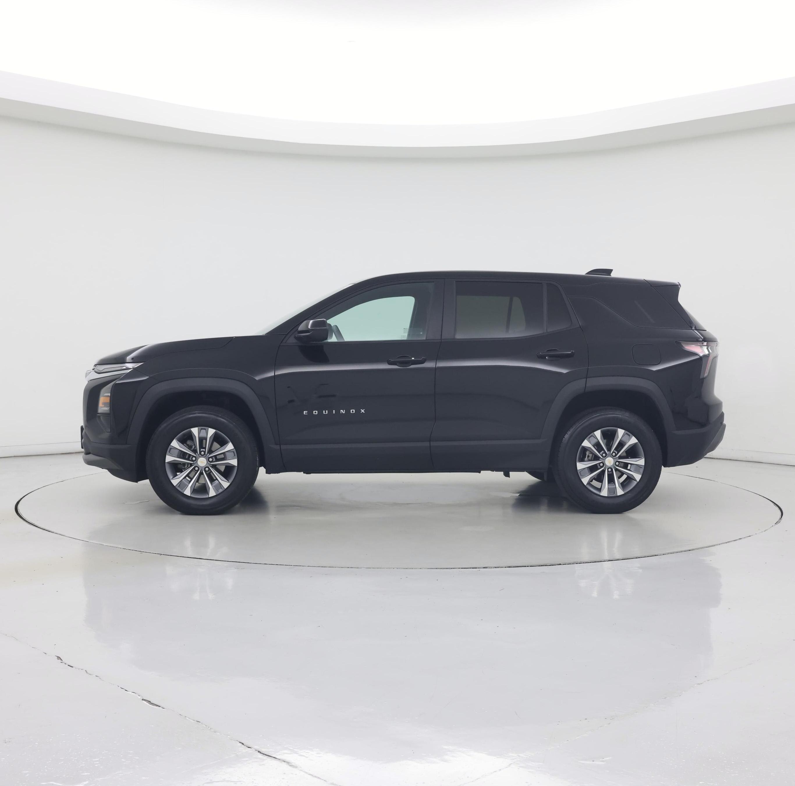 Thumbnail: 2025 Chevrolet Equinox - 3