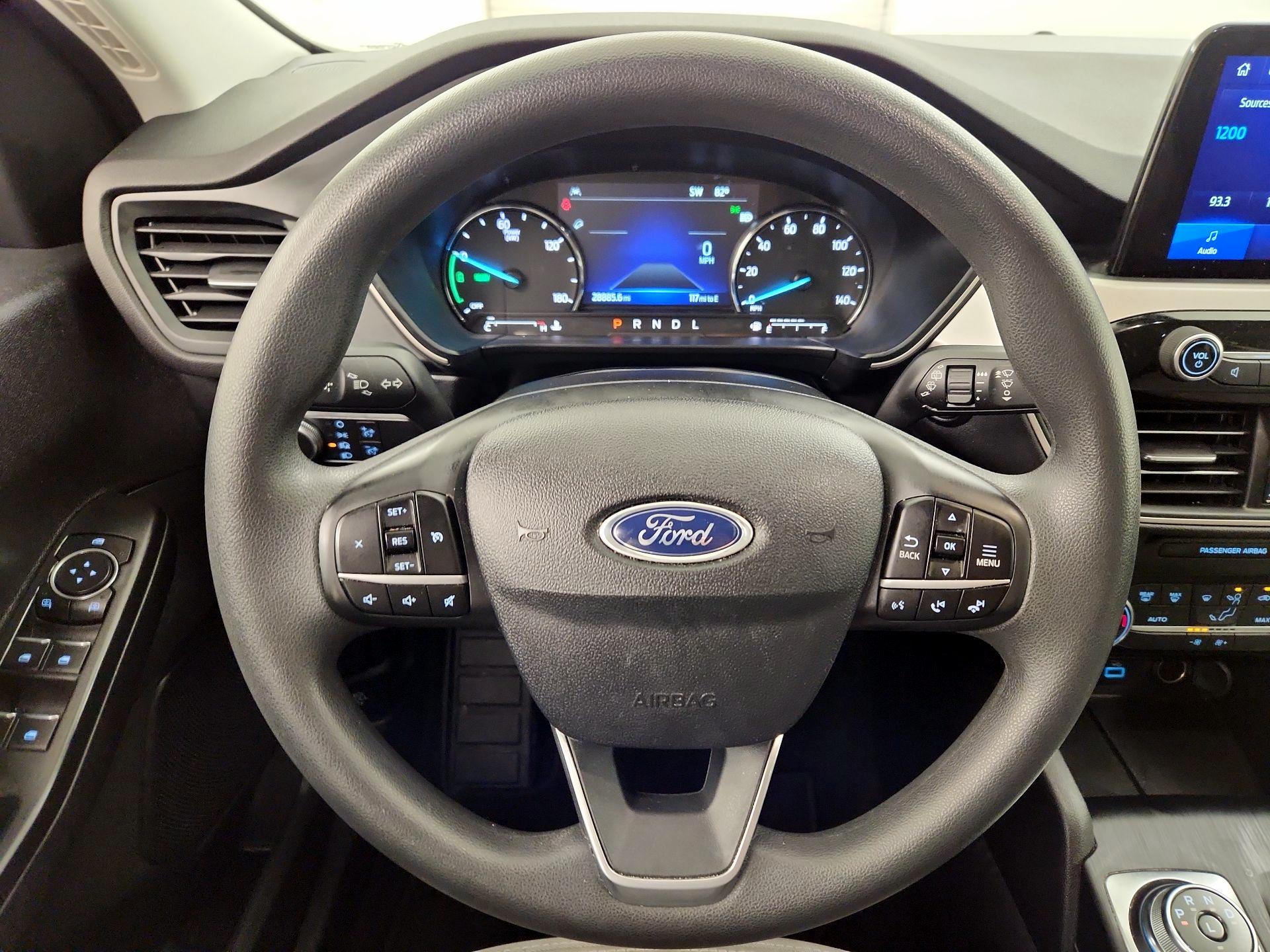 Thumbnail: 2022 Ford Escape - 10