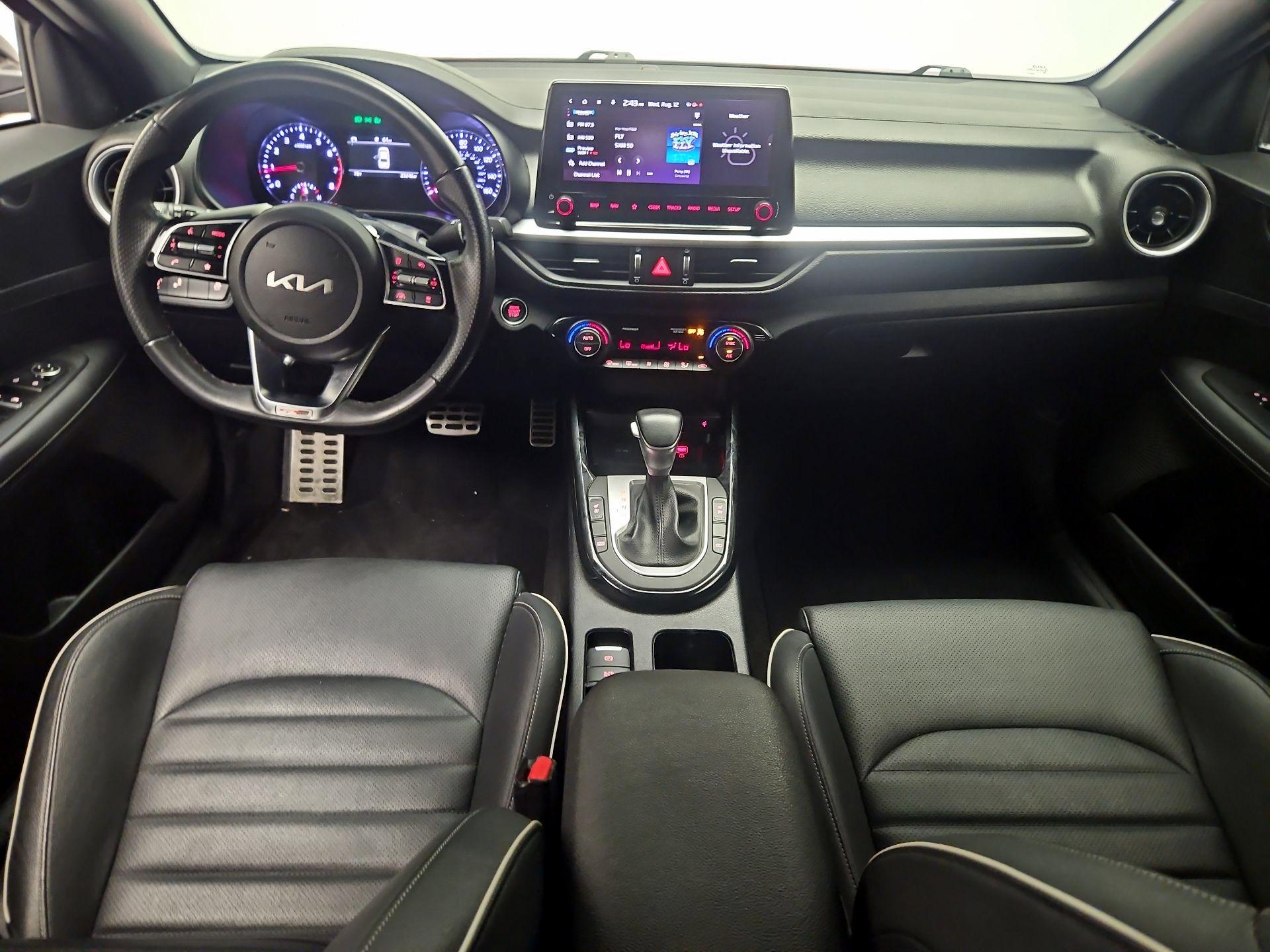 Thumbnail: 2024 Kia Forte - 9