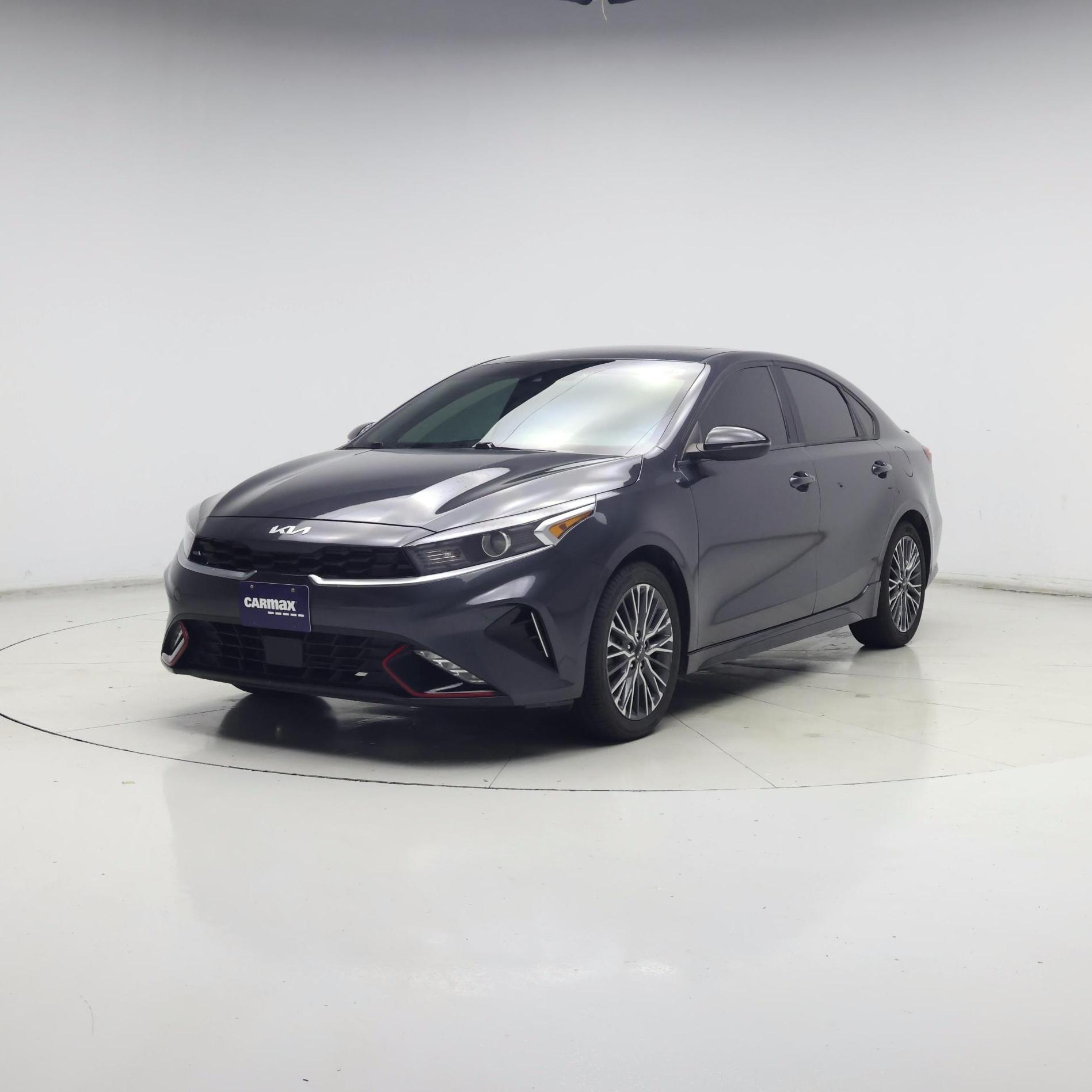 Thumbnail: 2024 Kia Forte - 4