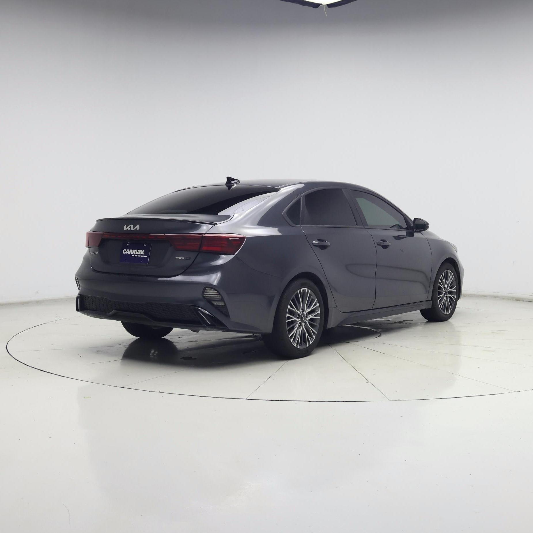 Thumbnail: 2024 Kia Forte - 8