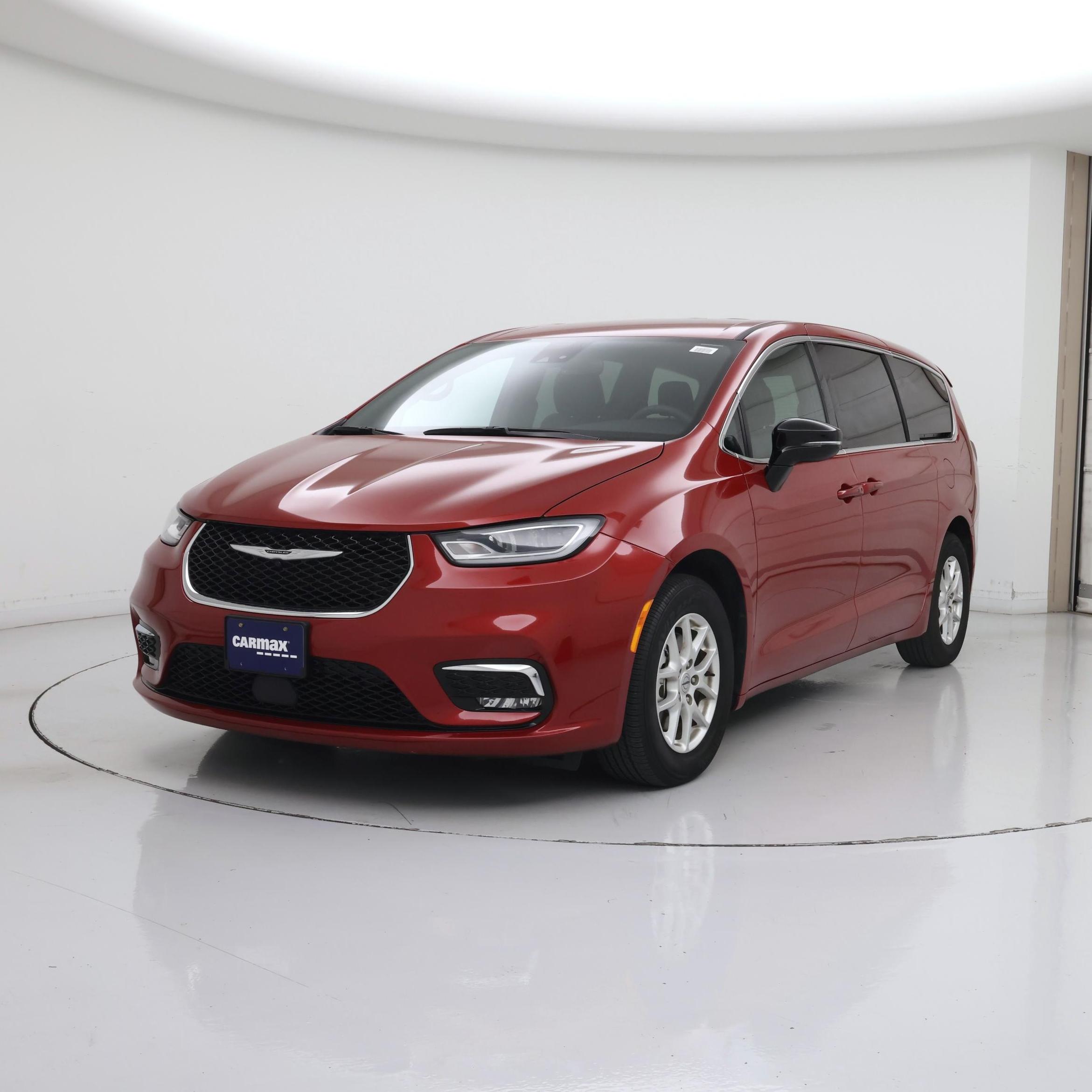 Thumbnail: 2025 Chrysler Pacifica - 4