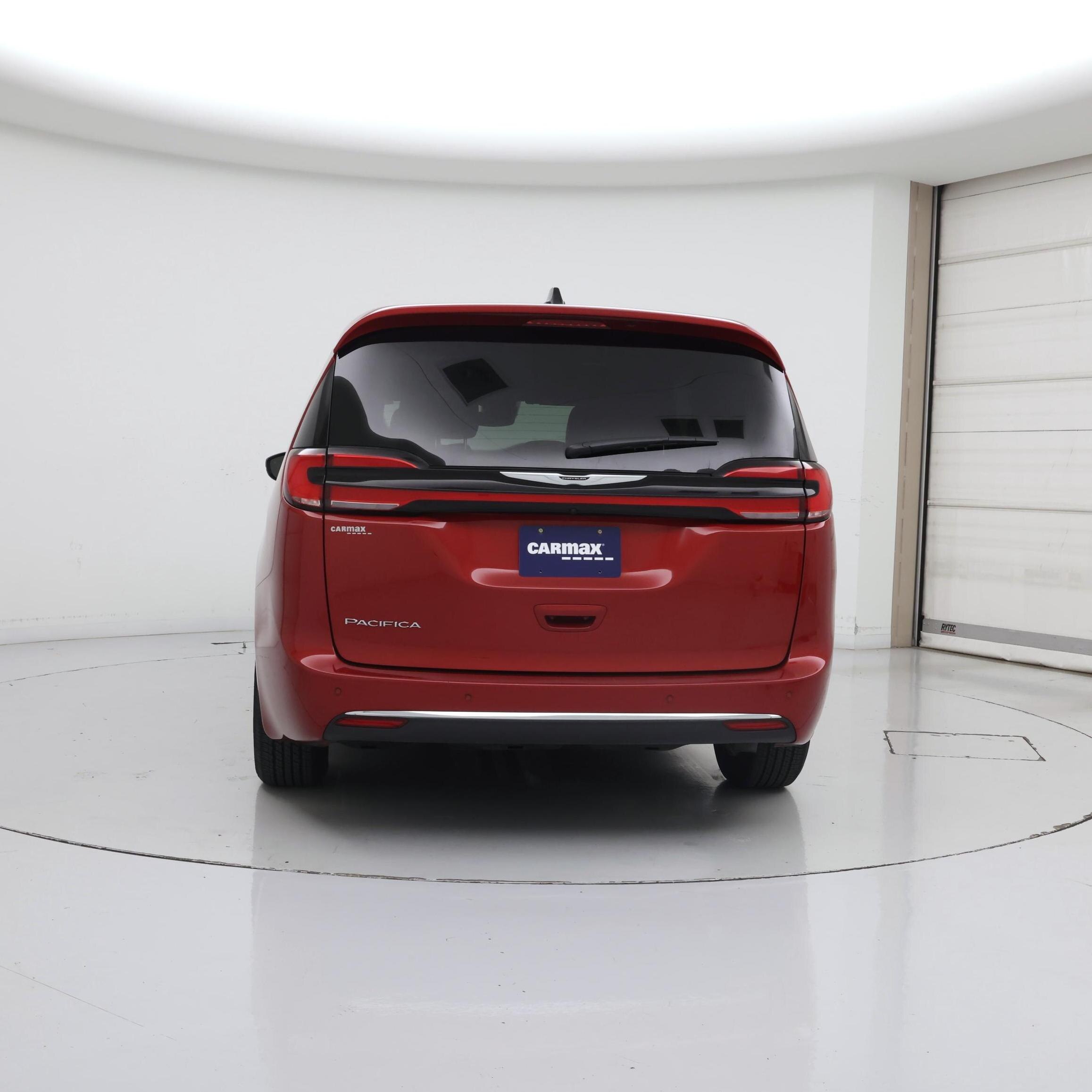 Thumbnail: 2025 Chrysler Pacifica - 6