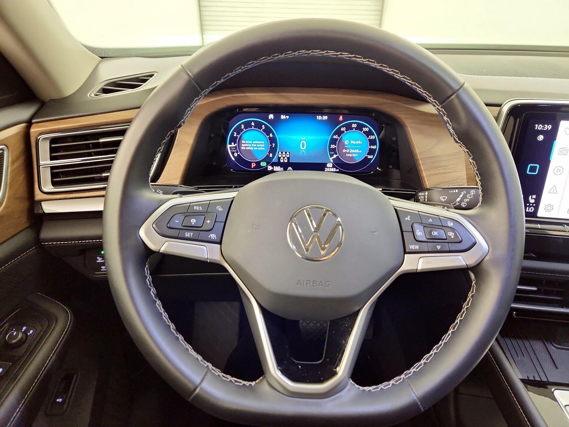 Thumbnail: 2025 Volkswagen Atlas - 10