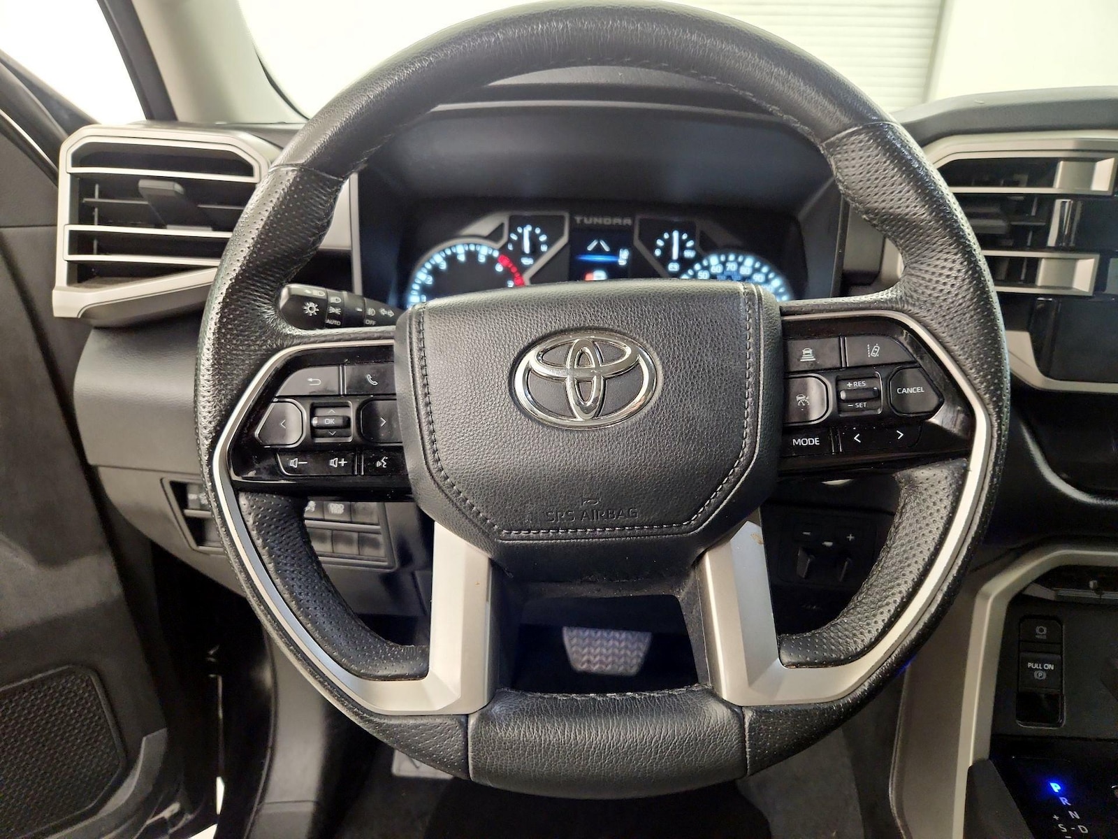 2024 Toyota Tundra SR5 - Photo 11