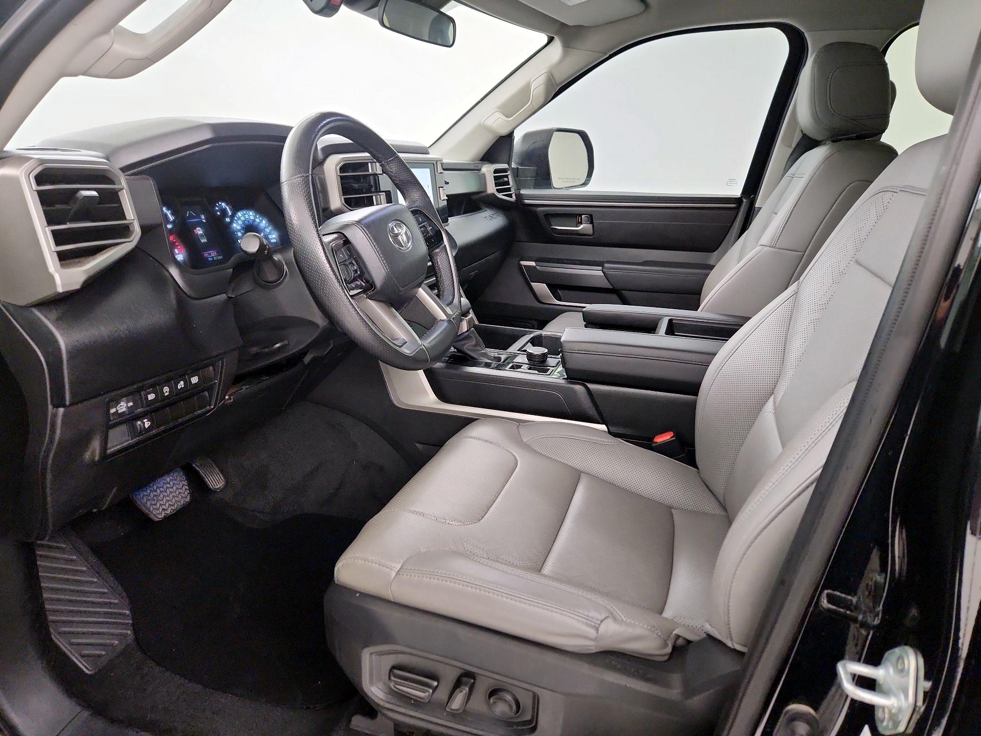 Thumbnail: 2024 Toyota Tundra - 11