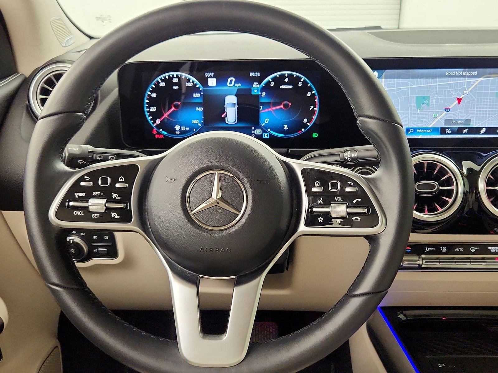 2023 Mercedes-Benz GLA Base - Photo 11