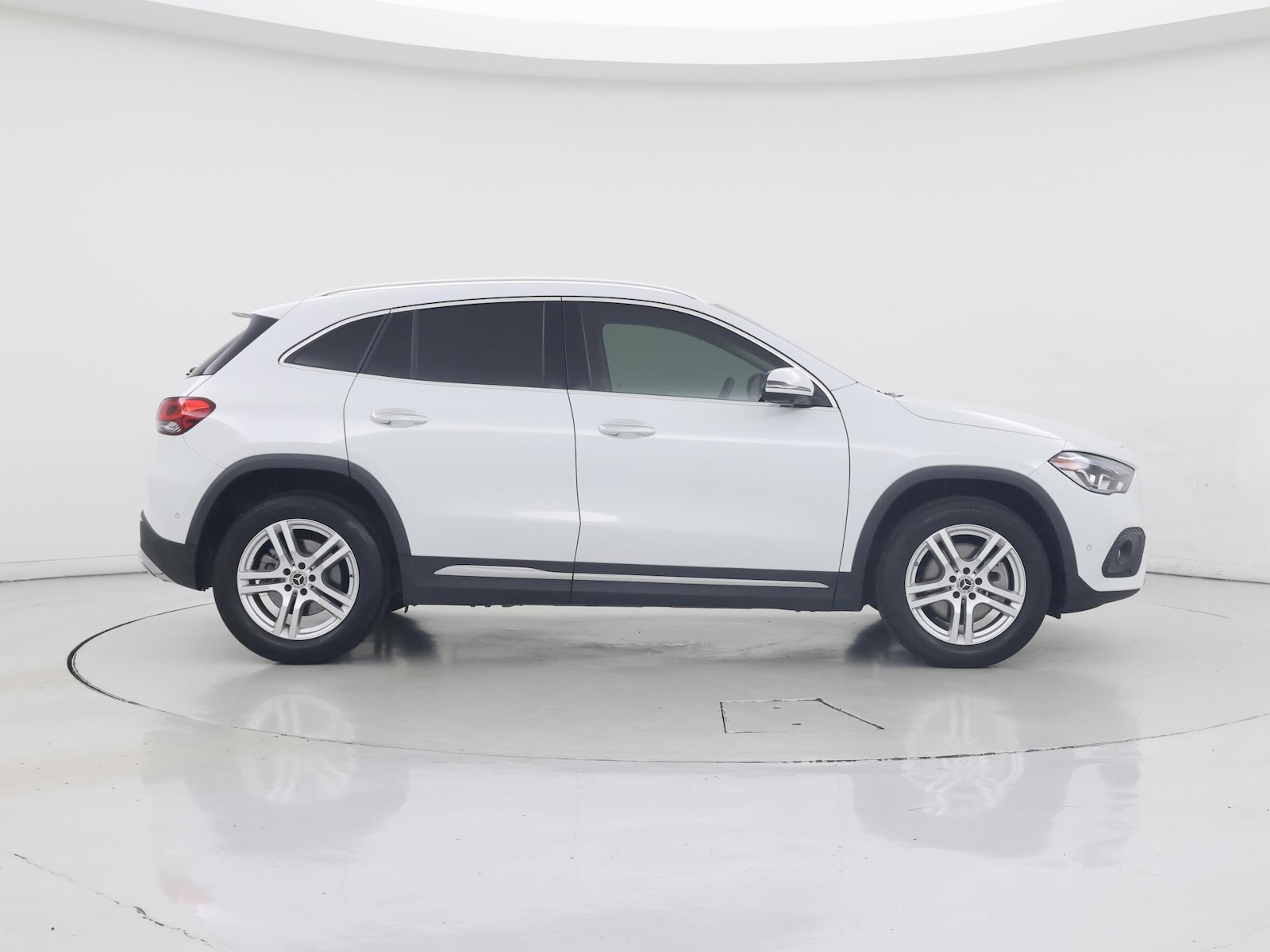 2023 Mercedes-Benz GLA Base - Photo 8