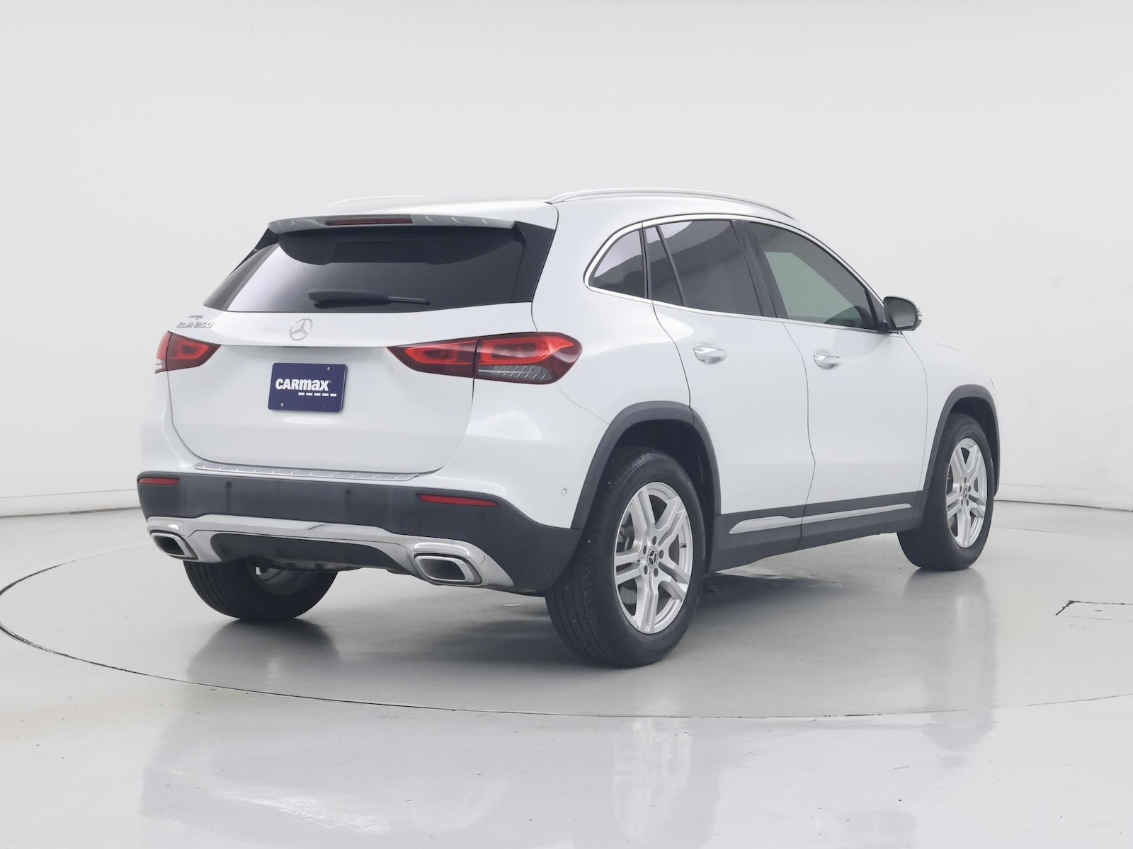 2023 Mercedes-Benz GLA Base - Photo 9