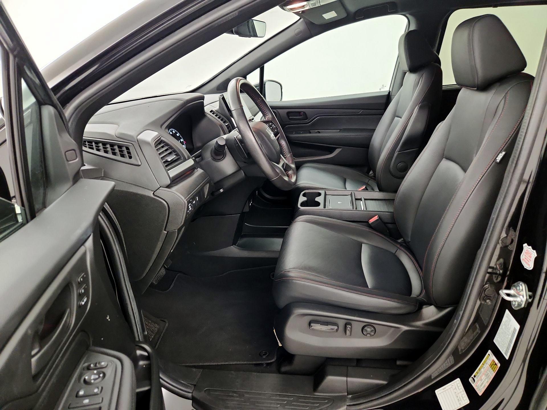 Thumbnail: 2025 Honda Odyssey - 11