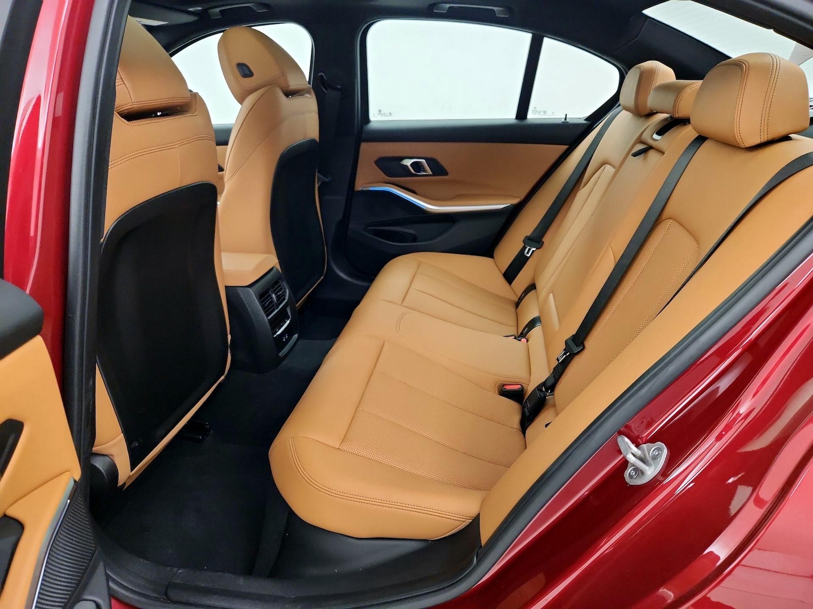 2026 BMW 3 Series 330i - Photo 22