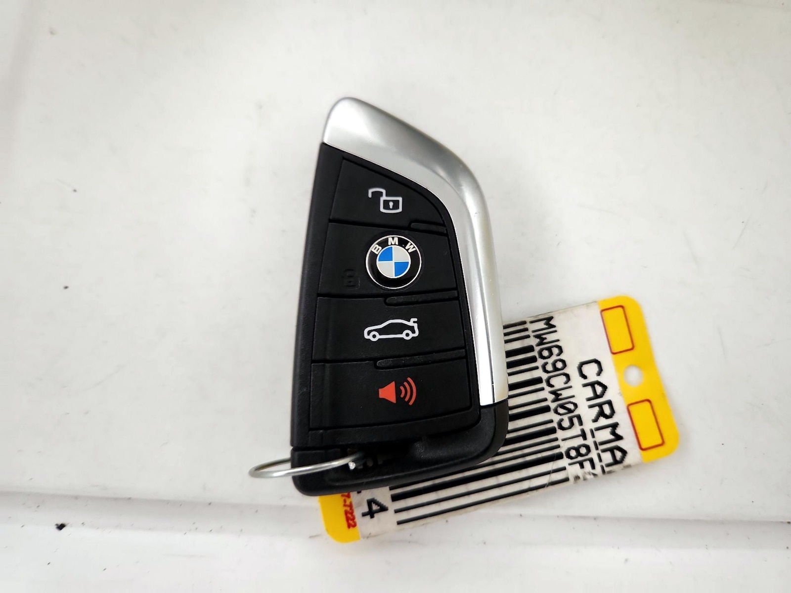 2026 BMW 3 Series 330i - Photo 25