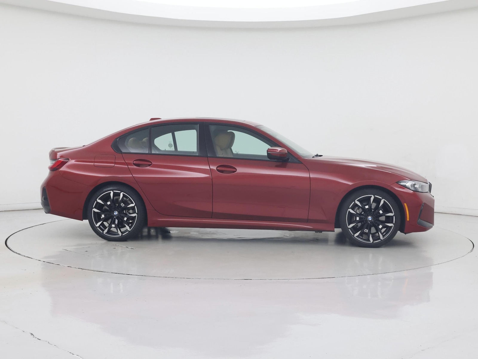 2026 BMW 3 Series 330i - Photo 8