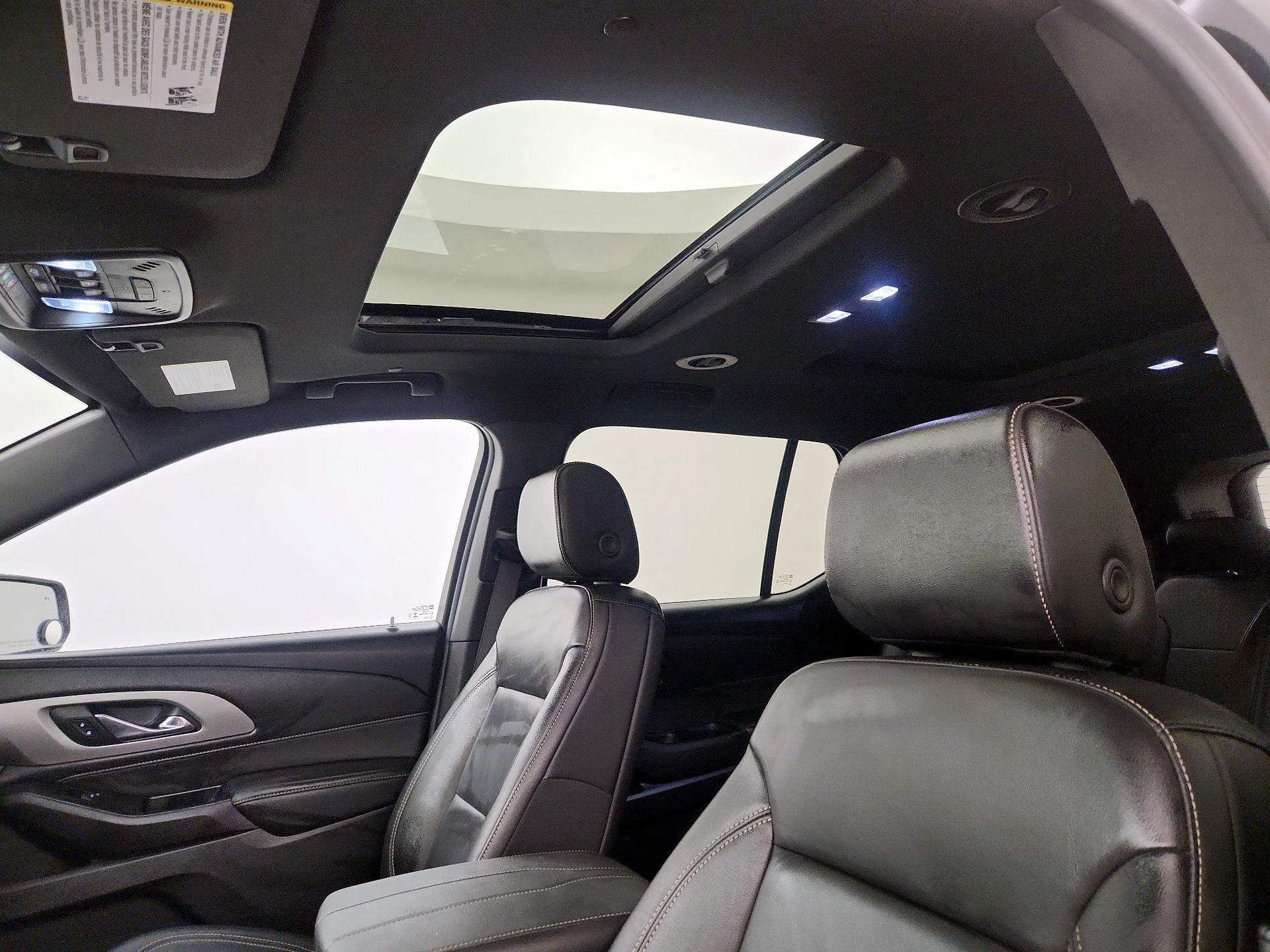 Thumbnail: 2023 Chevrolet Traverse - 20
