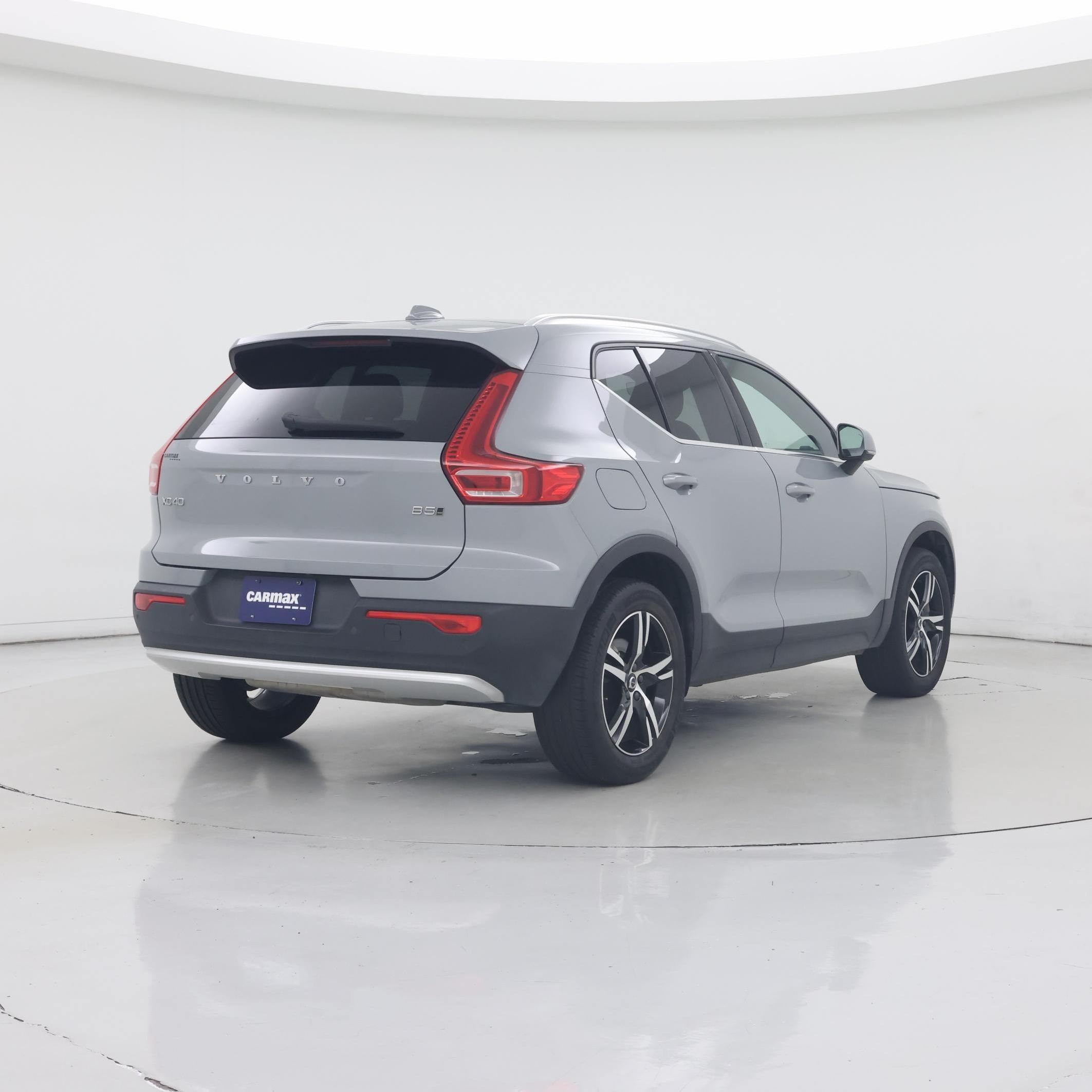 Thumbnail: 2024 Volvo XC40 - 8