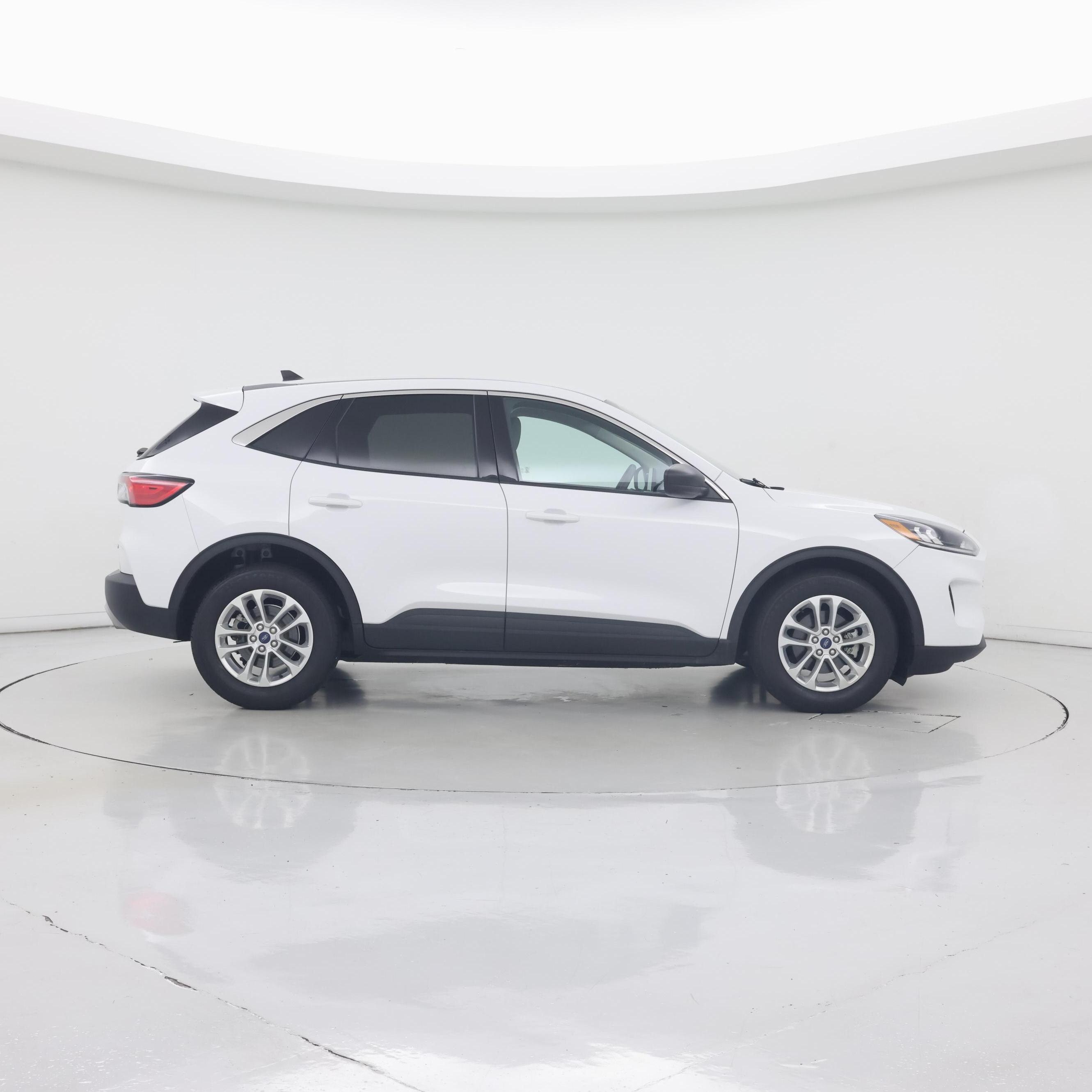 Thumbnail: 2022 Ford Escape - 7
