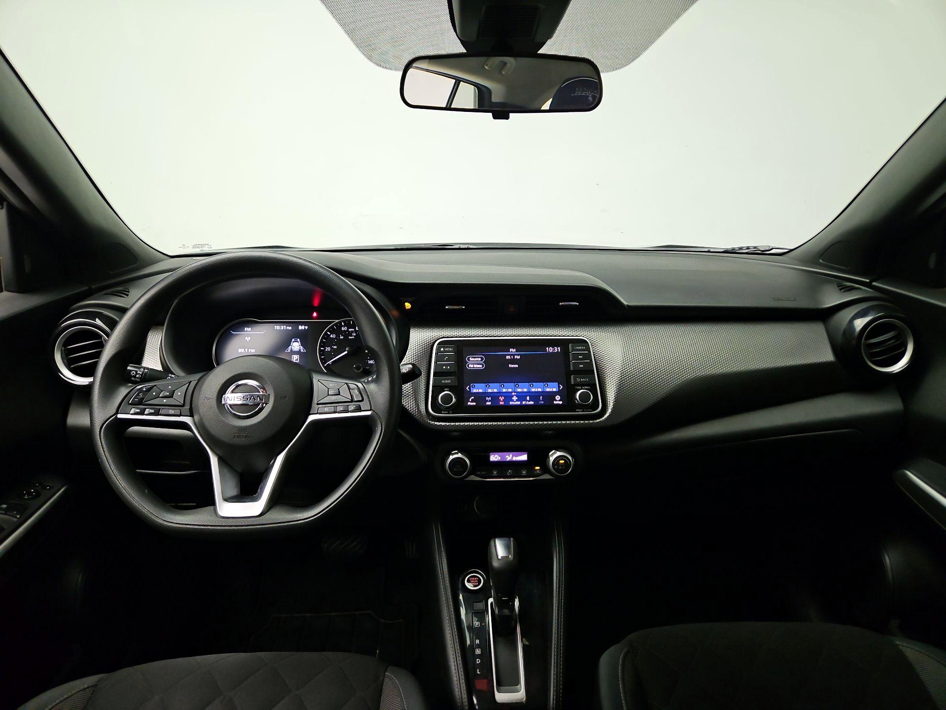 Thumbnail: 2020 Nissan Kicks - 9