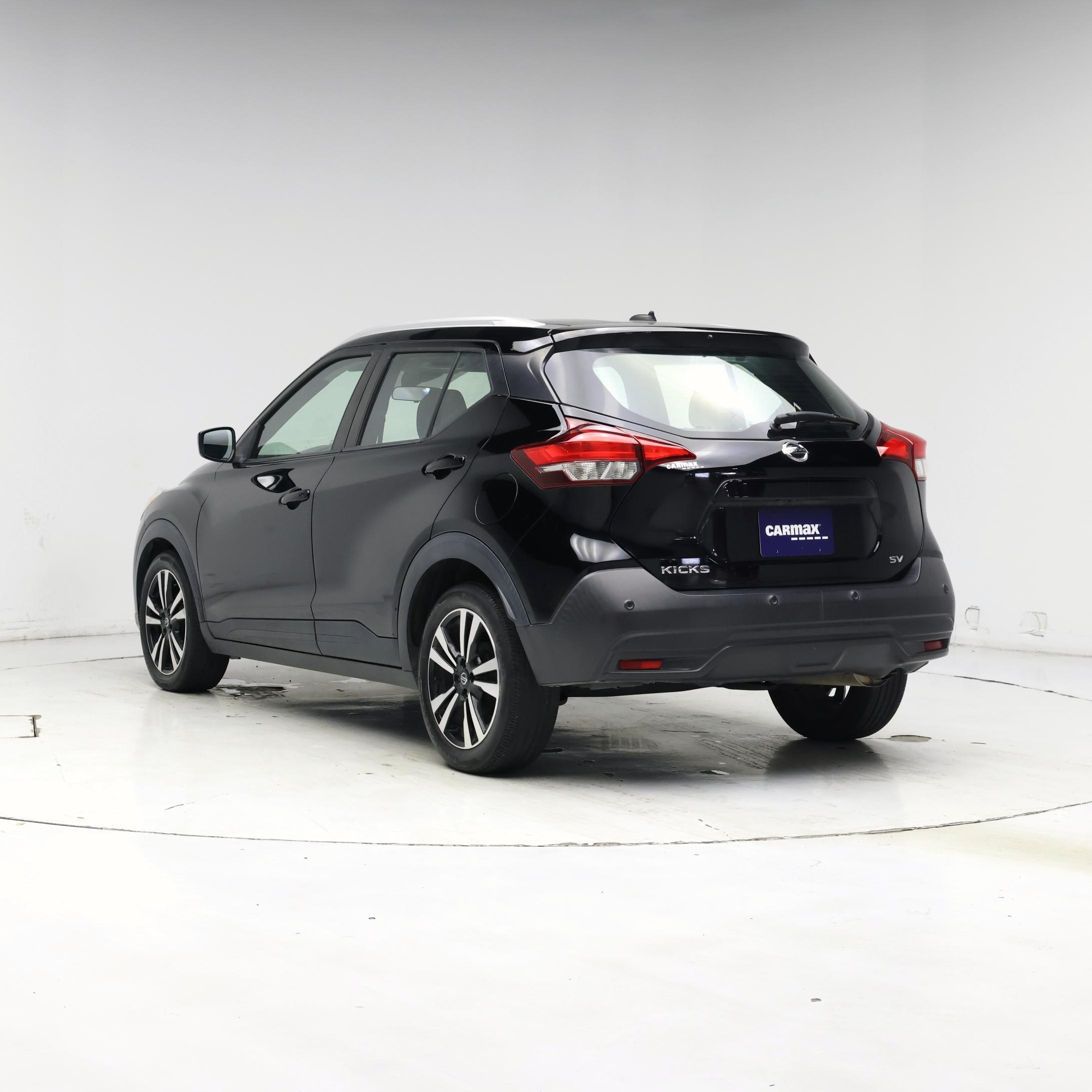 Thumbnail: 2020 Nissan Kicks - 2