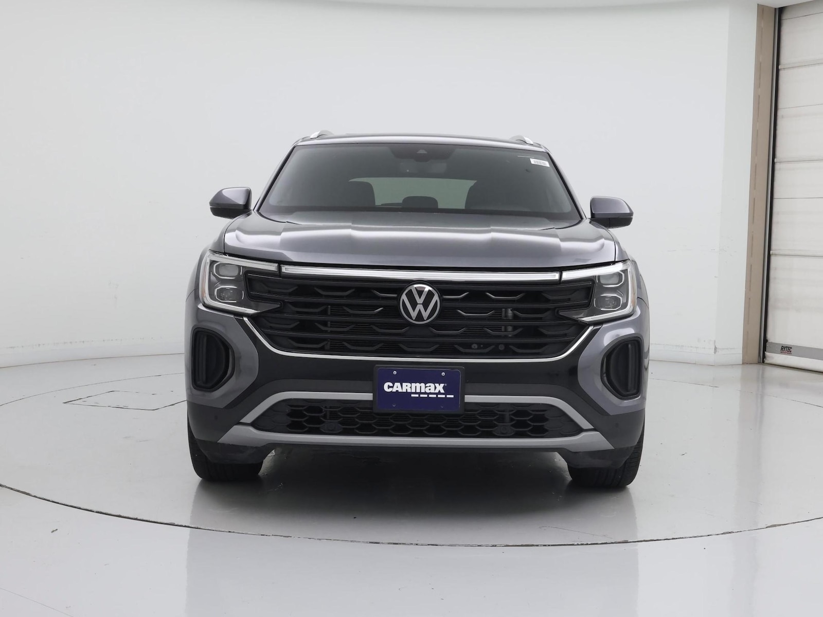 2025 Volkswagen Atlas Cross Sport SE w/Tech - Photo 6